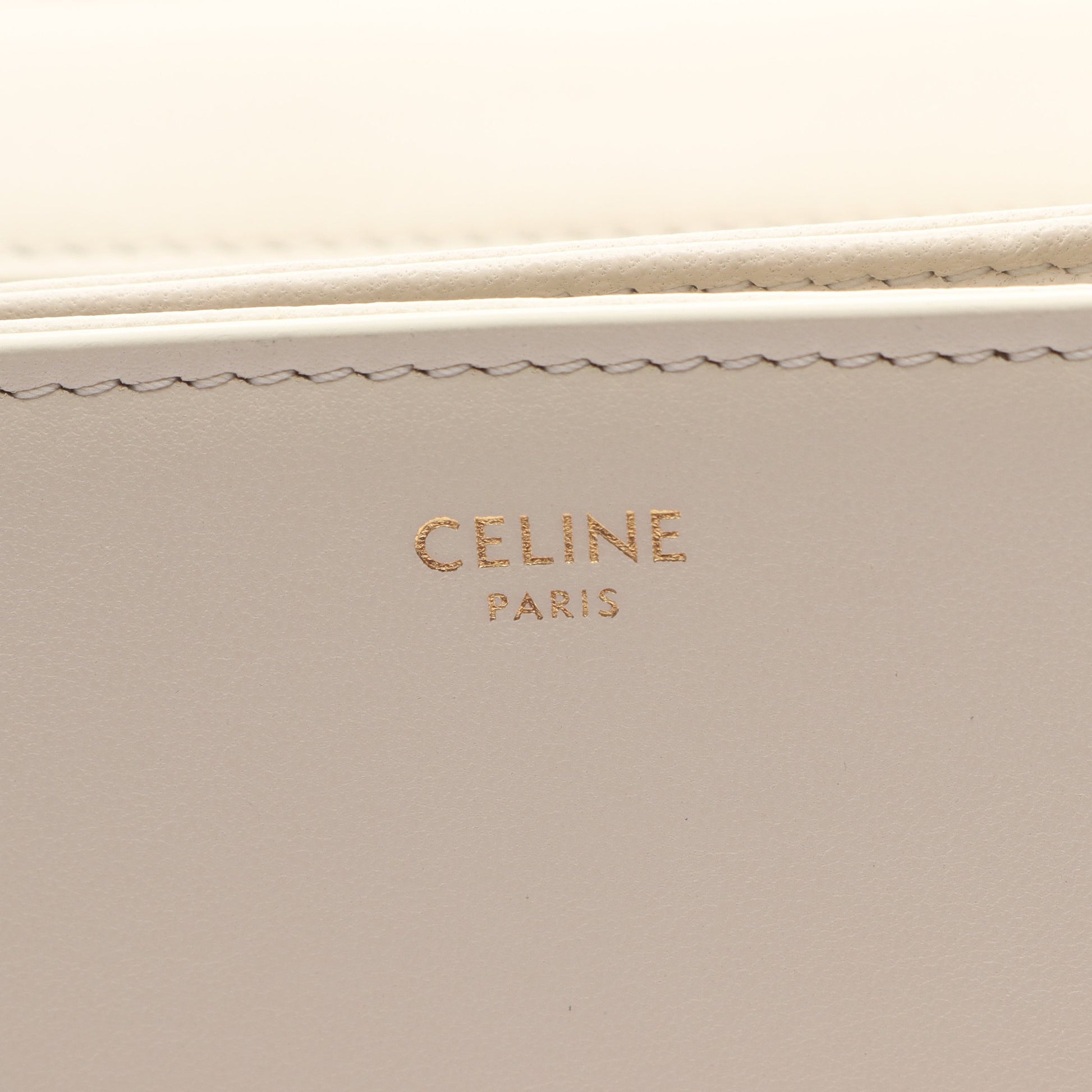 Medium Tabou ショルダーバッグ レザー オフホワイト セリーヌ バッグ CELINE