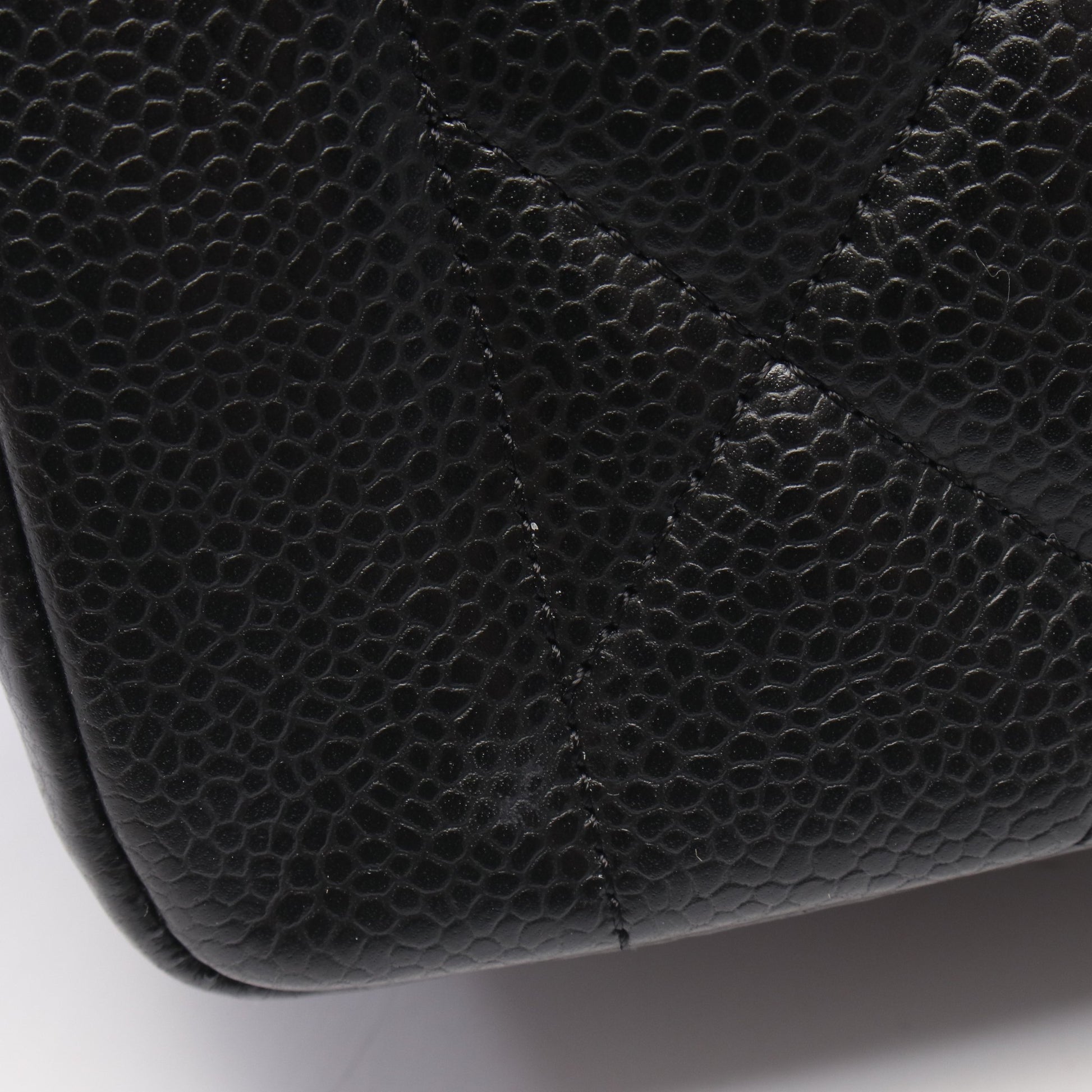 マトラッセ ダイアナフラップ チェーンショルダーバッグ キャビアスキン ブラック ゴールド金具 シャネル バッグ CHANEL