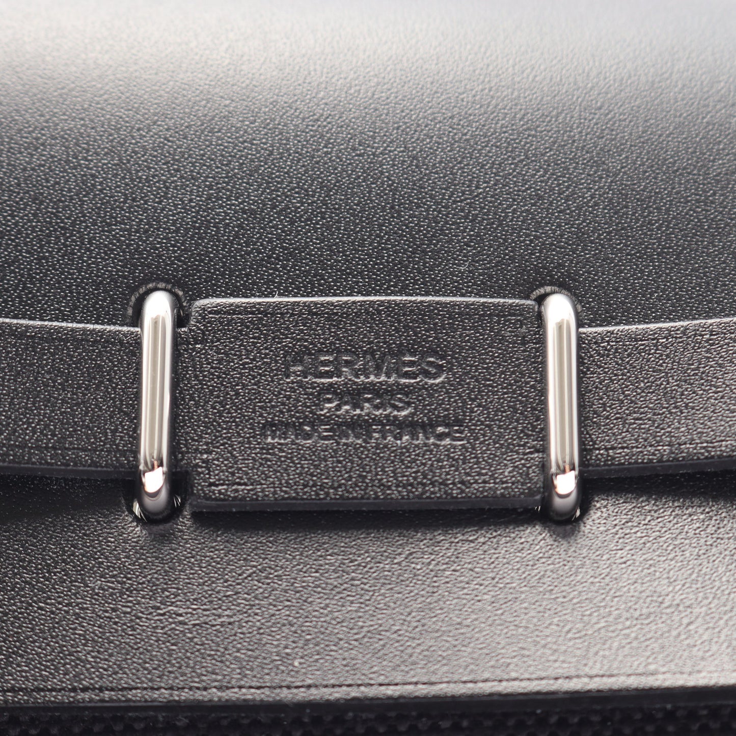 エールバッグジップ ミニ ショルダーバッグ トワルミリタリー ヴァッシュハンター ブラック シルバー金具 K刻印 エルメス バッグ HERMES