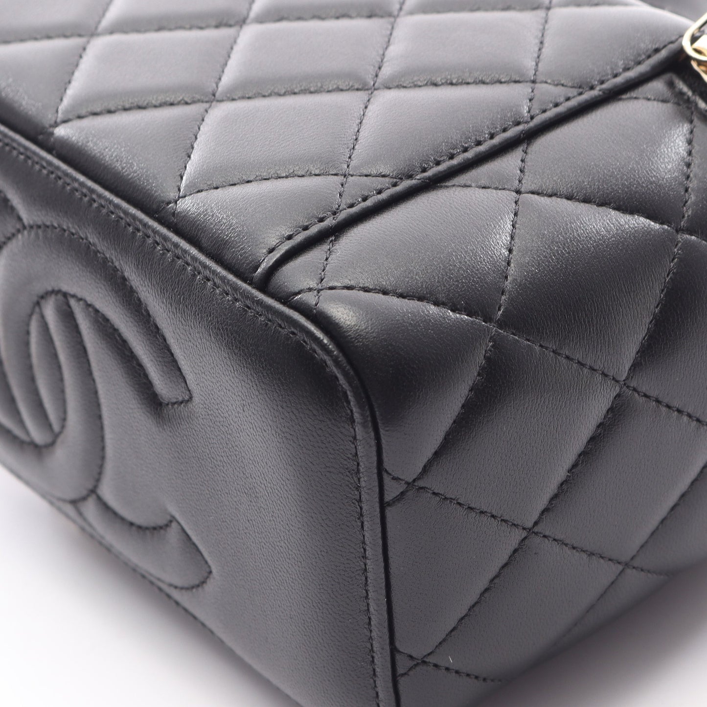 マトラッセ バニティバッグ 2WAY チェーンショルダーバッグ ラムスキン ブラック ゴールド金具 シャネル バッグ CHANEL