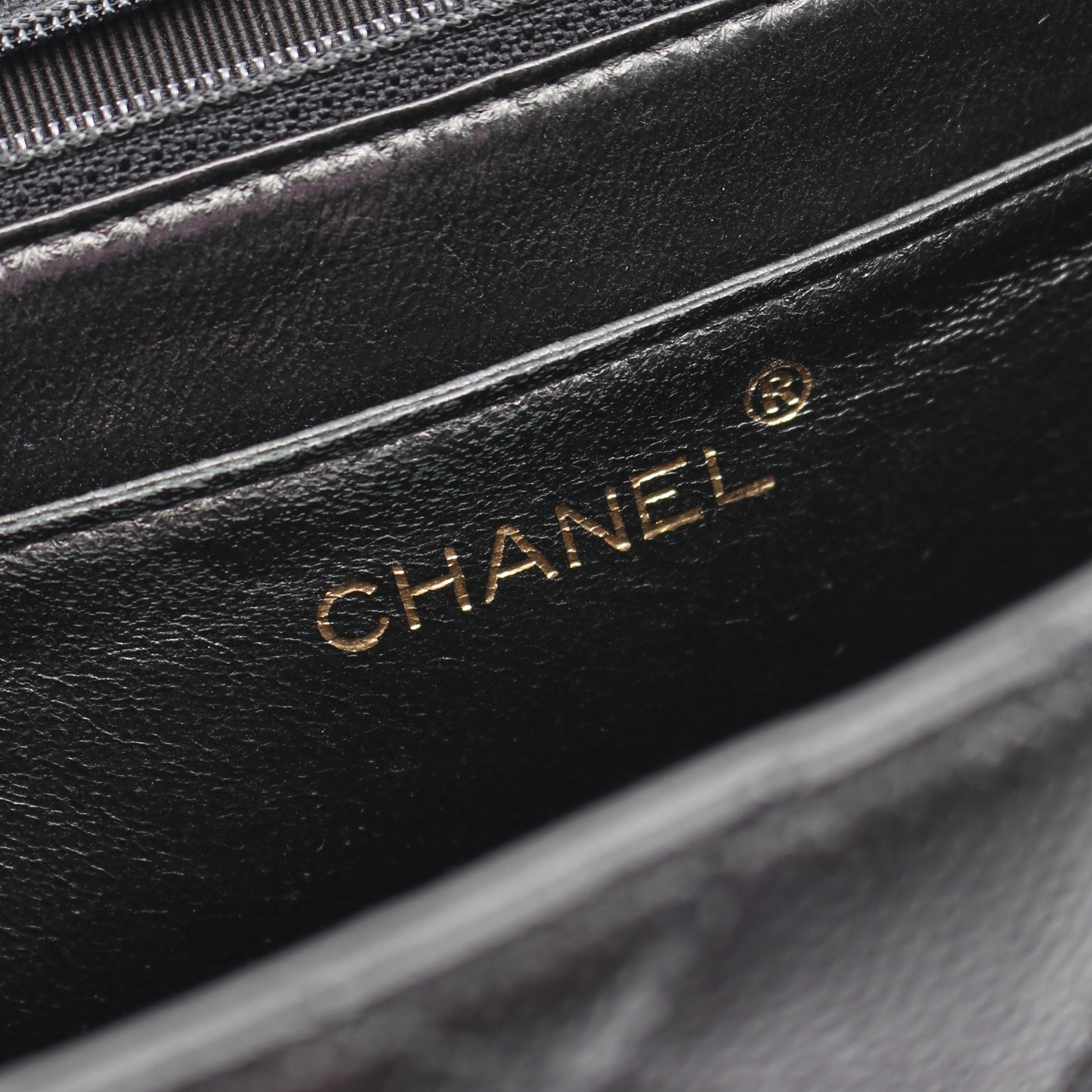 マトラッセ トップハンドルバッグ ハンドバッグ キャビアスキン ブラック ゴールド金具 シャネル バッグ CHANEL