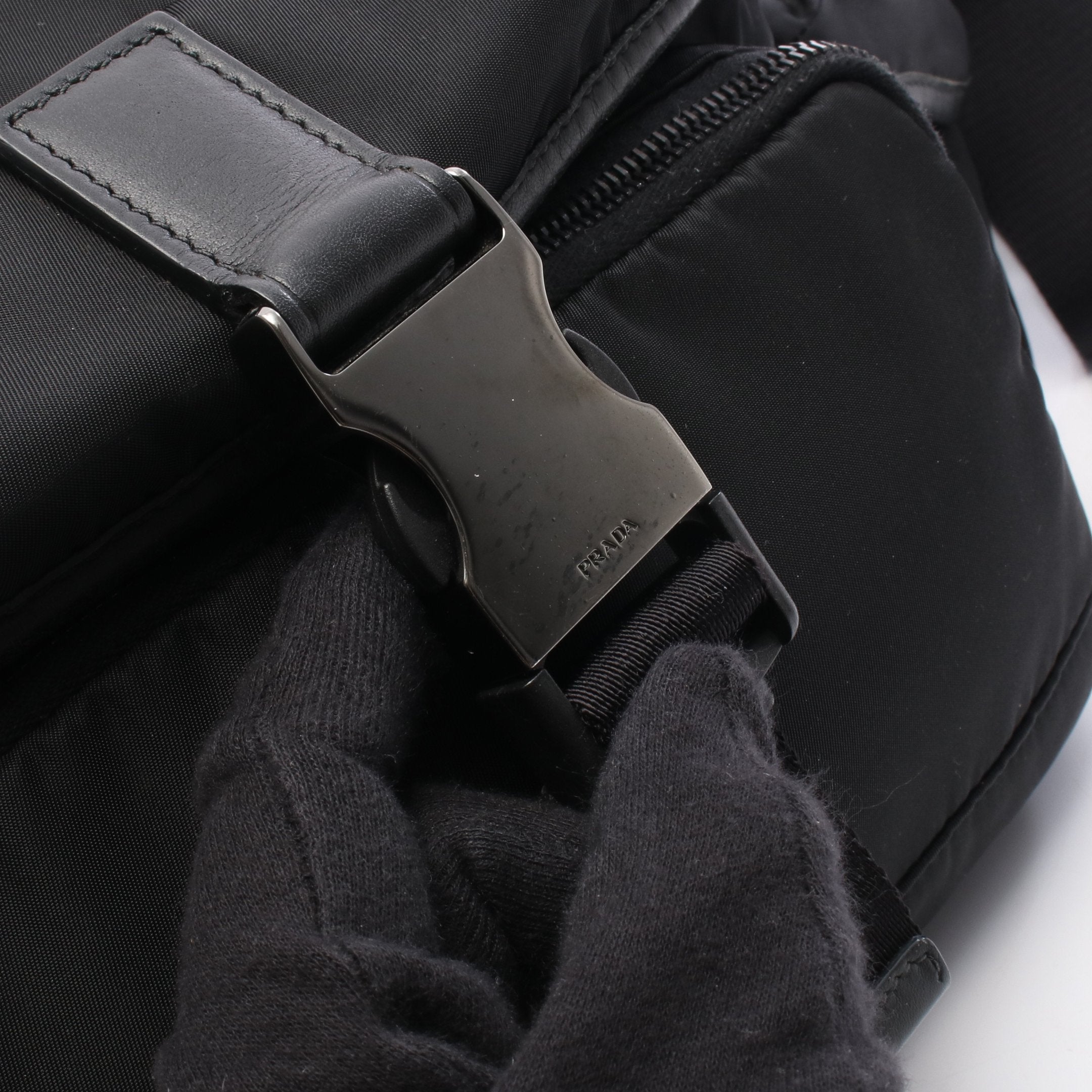 カメラバッグ ショルダーバッグ ナイロン レザー ブラック プラダ – RECLO