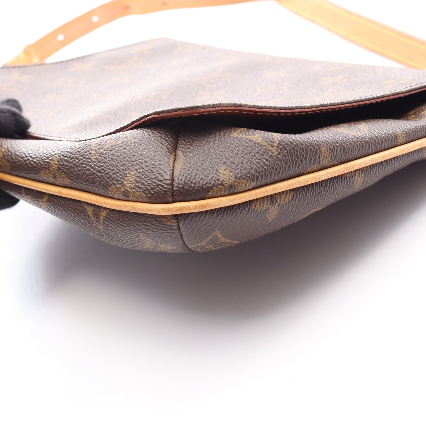 ミュゼットタンゴ ショートストラップ モノグラム ショルダーバッグ PVC レザー ブラウン ルイヴィトン バッグ LOUIS VUITTON