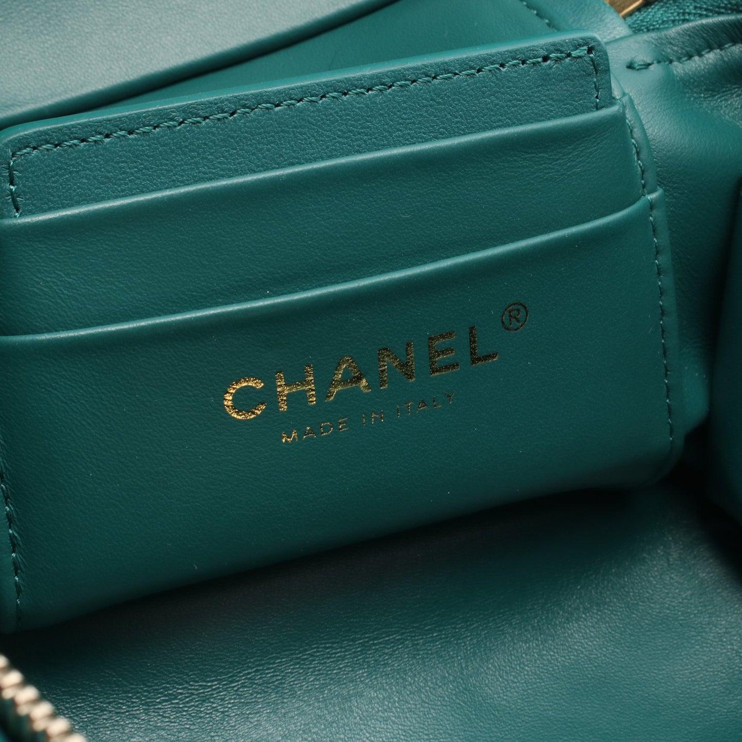 マトラッセ バニティ 2WAY チェーンショルダーバッグ ファー レザー グリーン ゴールド金具 シャネル バッグ CHANEL