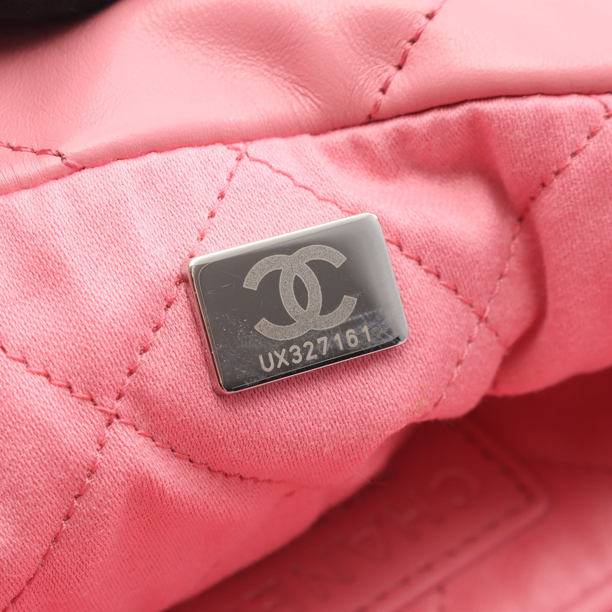 マトラッセ シャネル22 スモール チェーンショルダーバッグ レザー ピンク シルバー金具 シャネル バッグ CHANEL