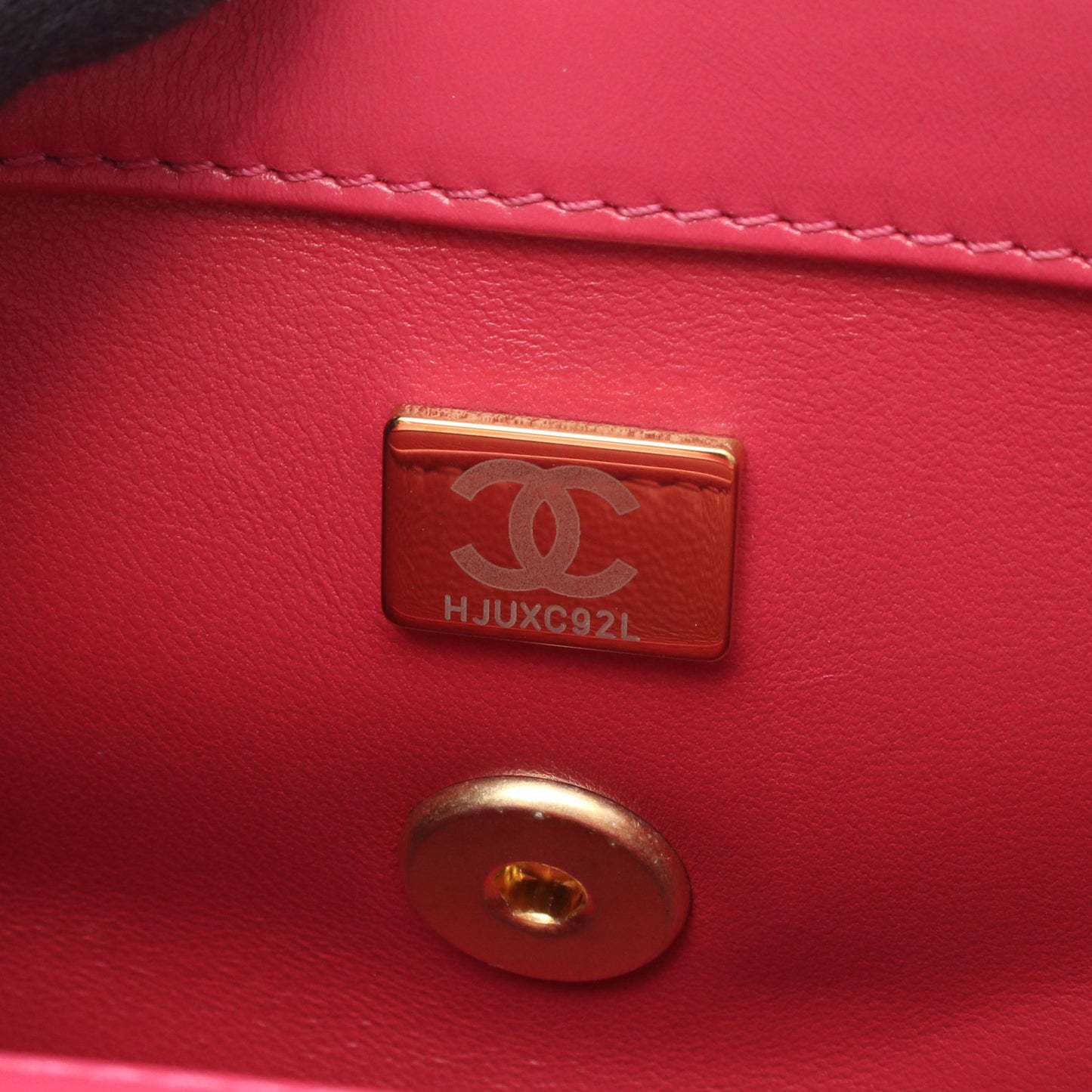 マトラッセ スモールフラップ チェーンショルダーバッグ レザー ピンク ゴールド金具 シャネル バッグ CHANEL