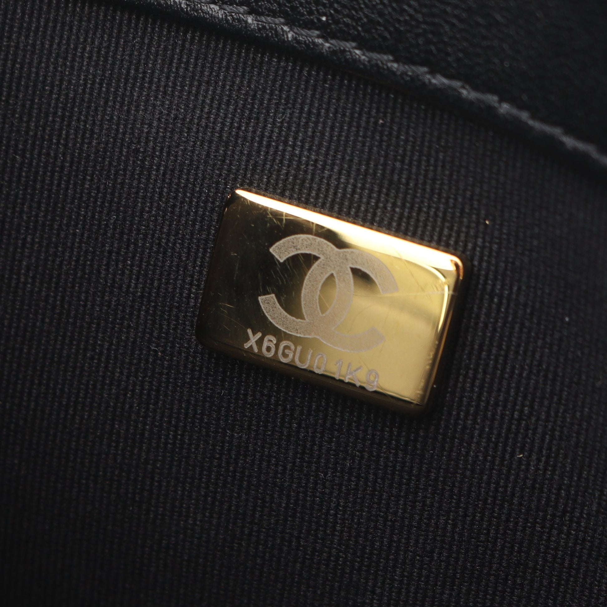 マトラッセ Wチェーンショルダーバッグ ラムスキン ブラック ゴールド金具 シャネル バッグ CHANEL