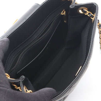 マトラッセ Wチェーンショルダーバッグ ラムスキン ブラック ゴールド金具 シャネル バッグ CHANEL