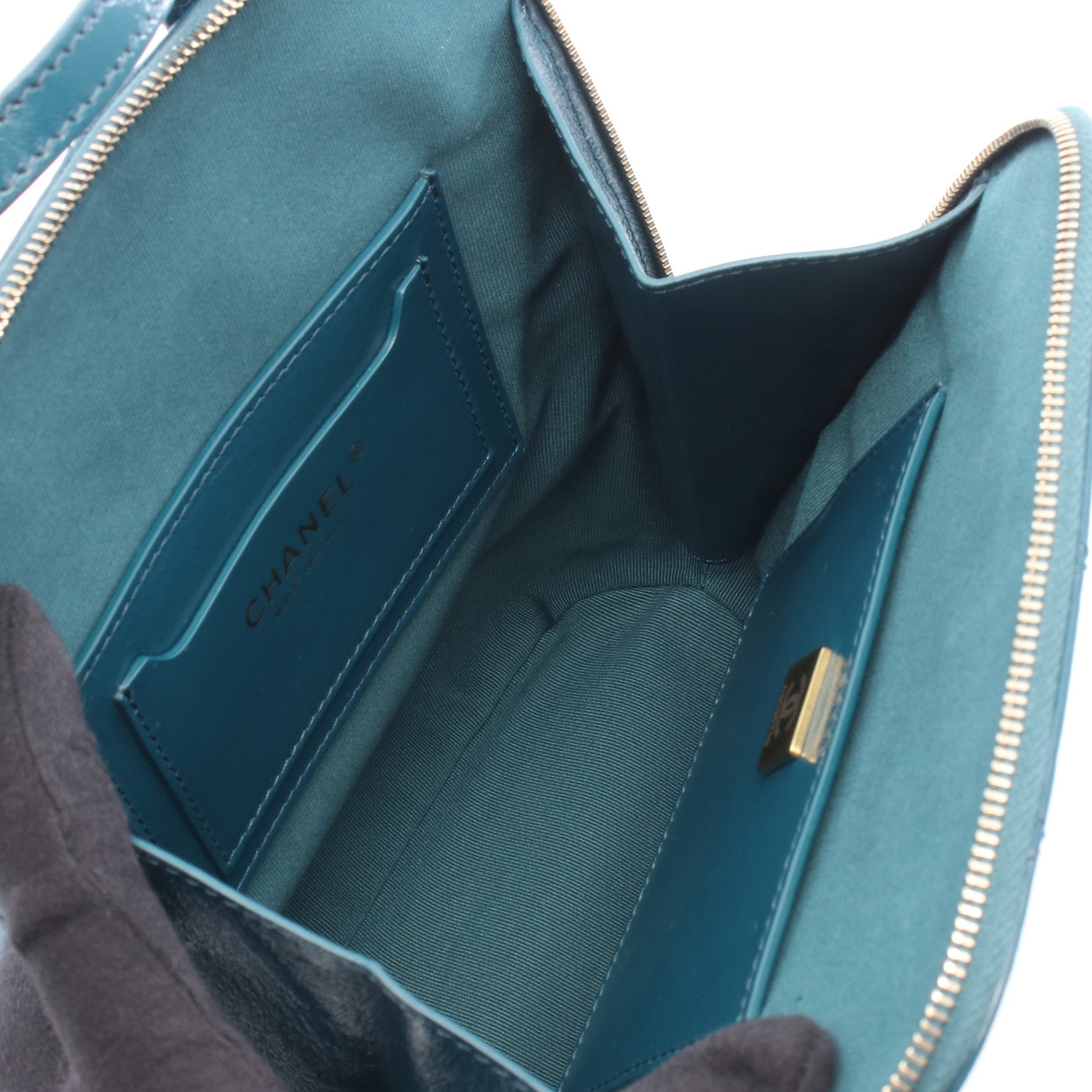 マトラッセ バックパック リュックサック シャイニーカーフスキン ブルーグリーン ゴールド金具 シャネル バッグ CHANEL