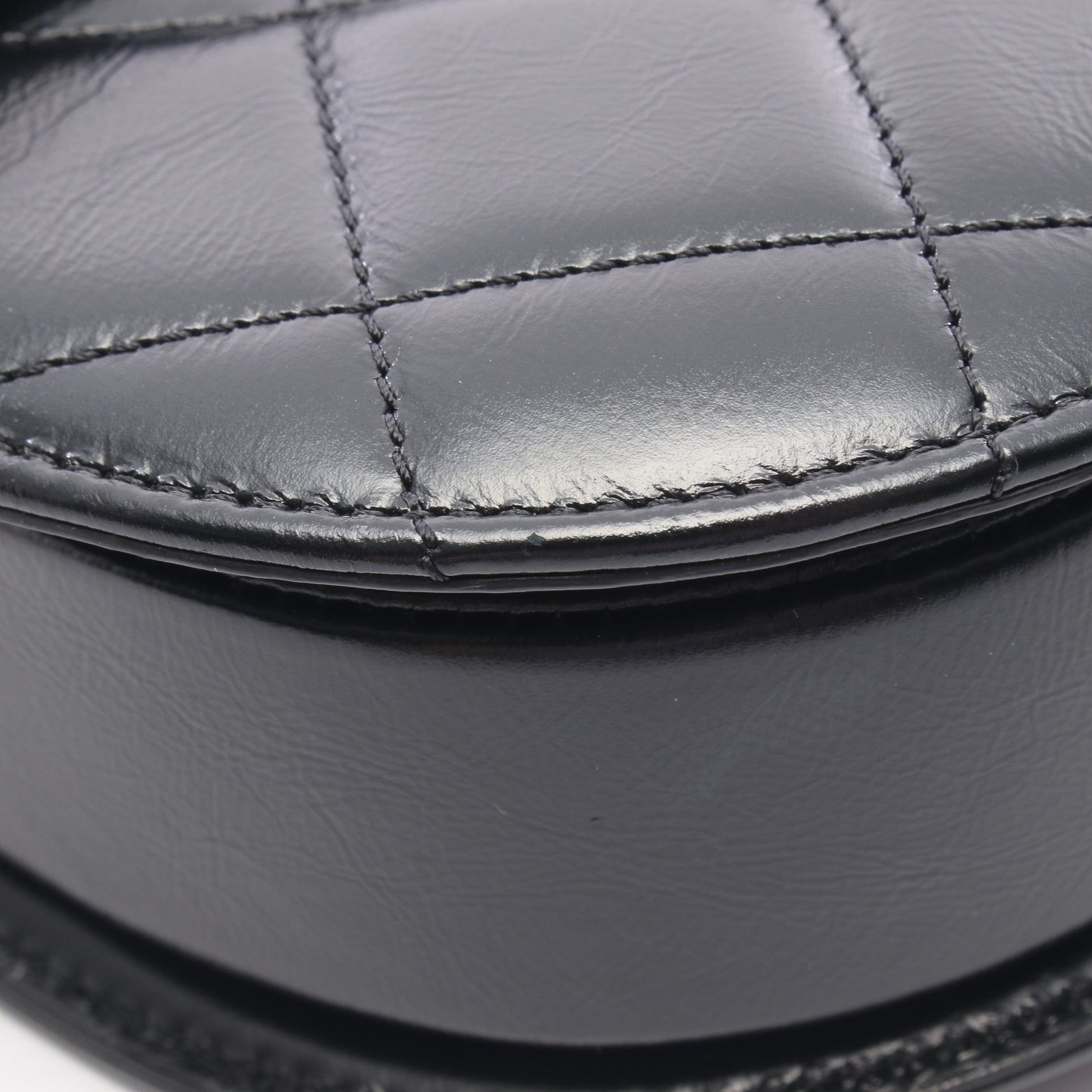 マトラッセ チェーンショルダーバッグ レザー ブラック ゴールド金具 シャネル バッグ CHANEL