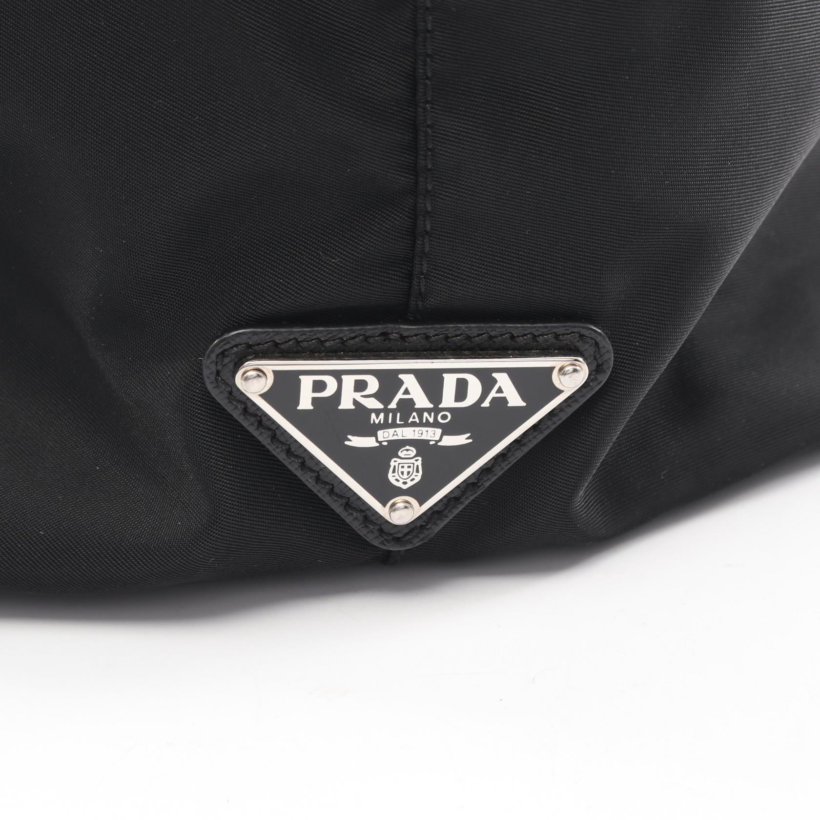 スカル スタッズ 2WAY ハンドバッグ トートバッグ ナイロン サフィアーノレザー ブラック プラダ バッグ PRADA