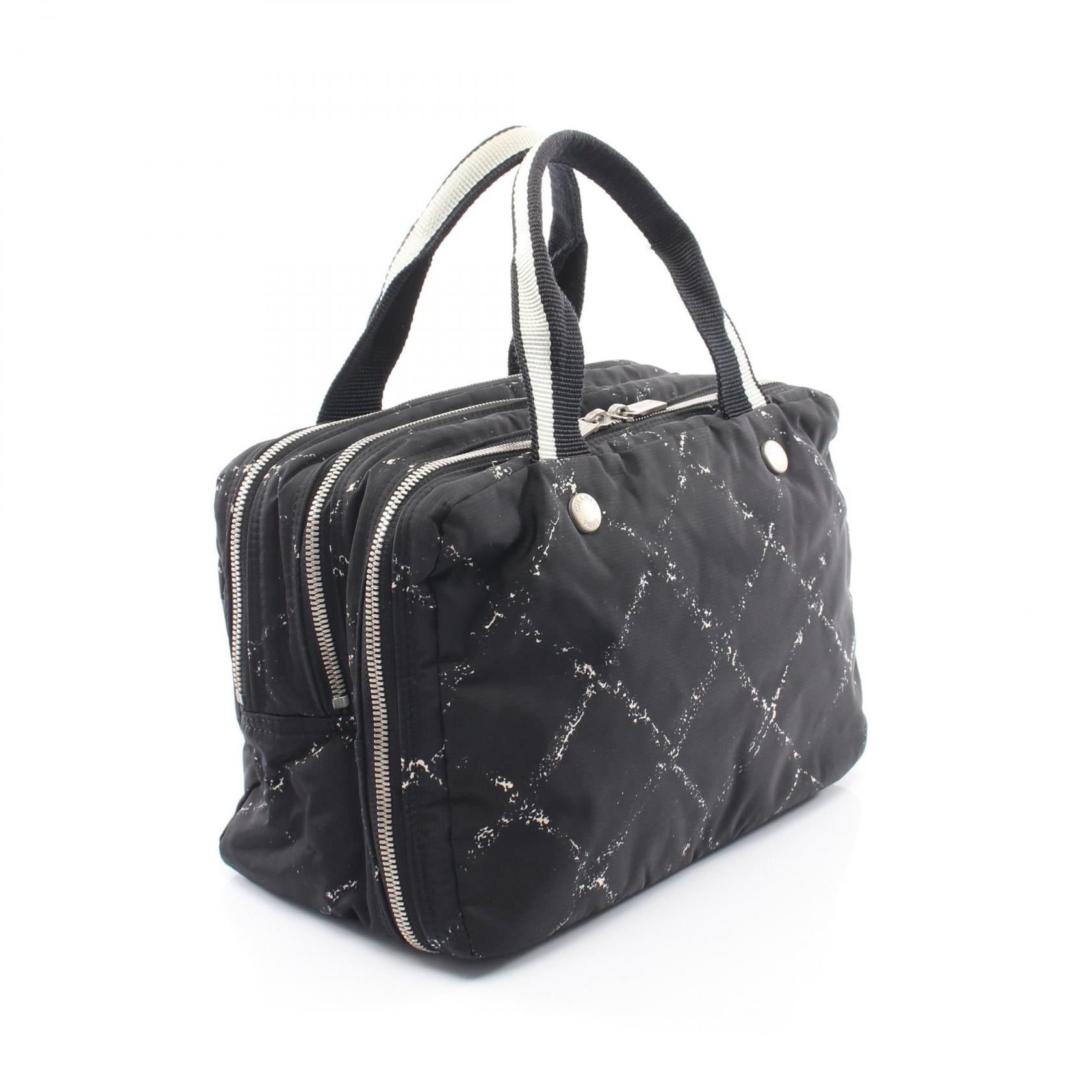旧トラベルライン ハンドバッグ ナイロン ブラック シルバー金具 シャネル バッグ CHANEL