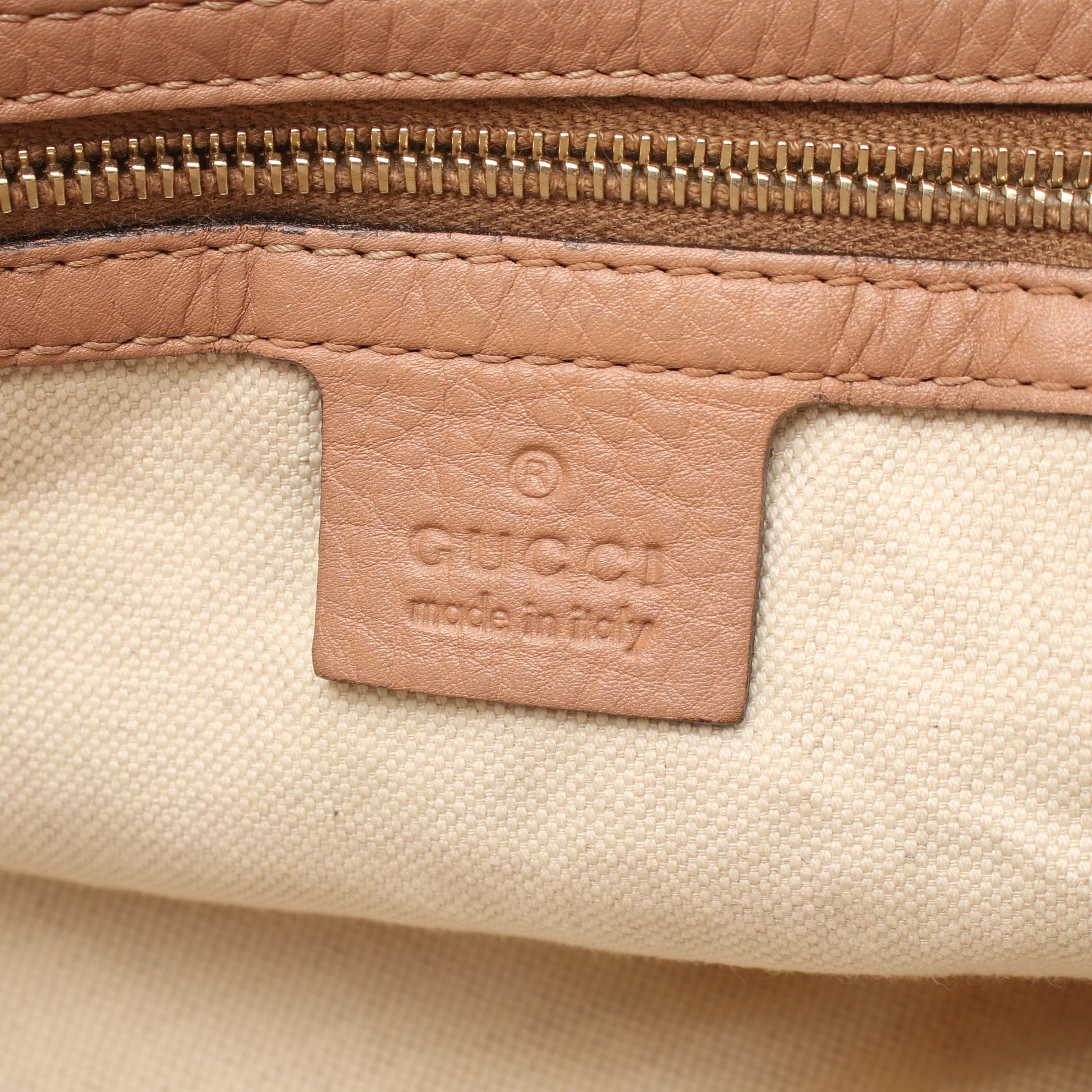ベラ ワンショルダーバッグ レザー ピンクベージュ グッチ バッグ GUCCI