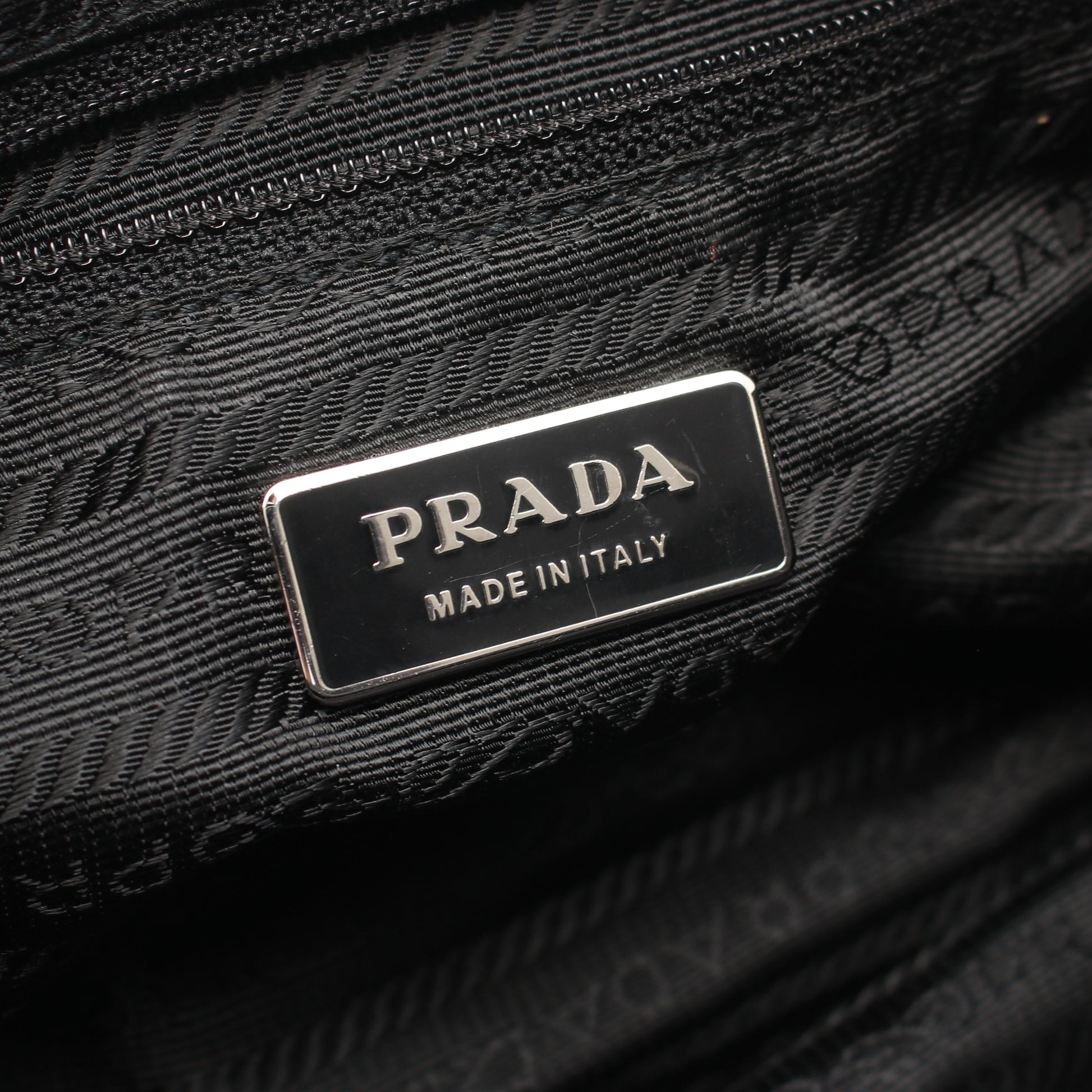 VELA SPORT ショルダーバッグ ナイロン レザー ブラック プラダ バッグ PRADA