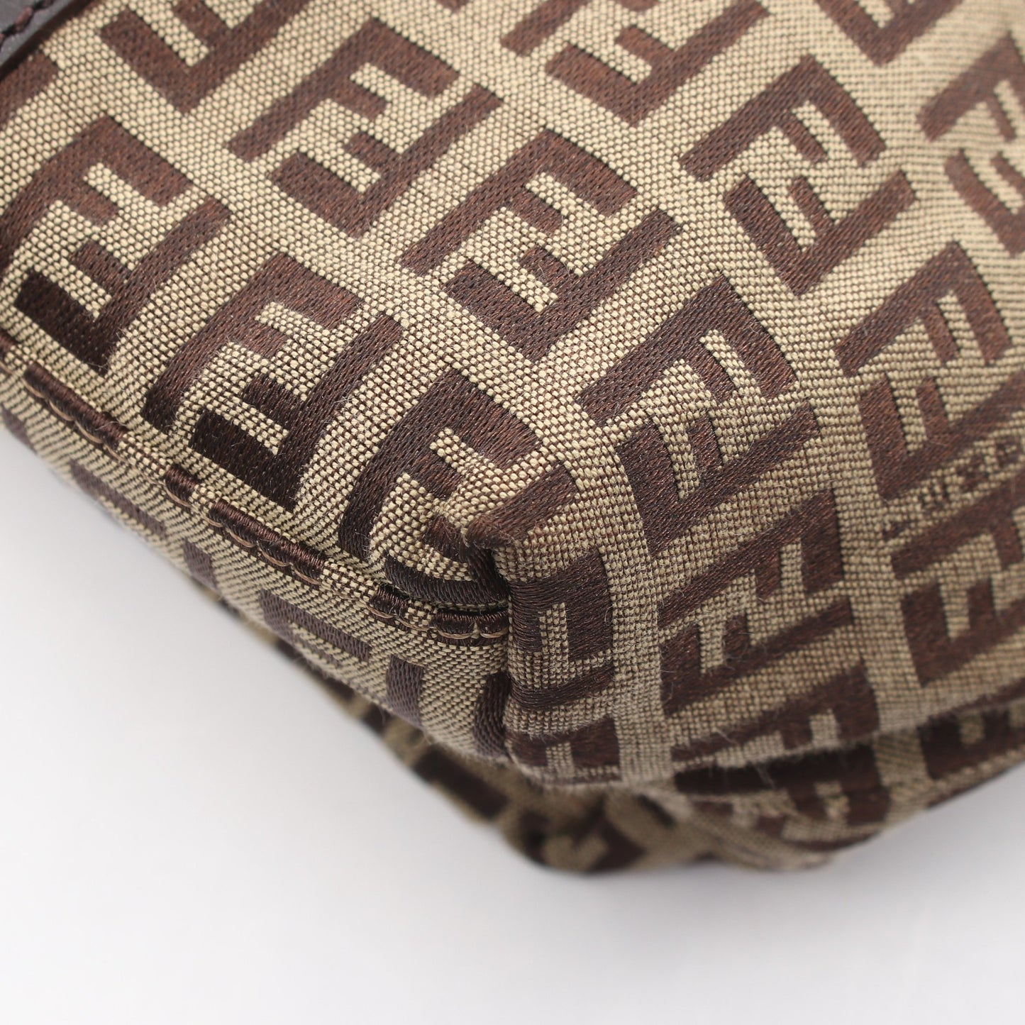ズッキーノ ハンドバッグ トートバッグ キャンバス レザー ベージュ ダークブラウン フェンディ バッグ FENDI
