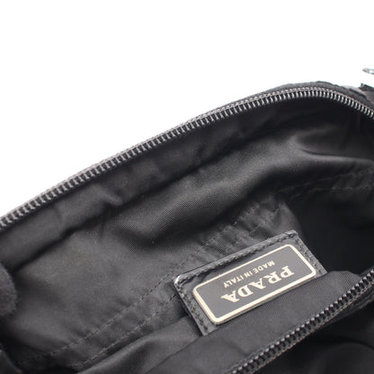 トライアングルロゴ ショルダーバッグ ナイロン レザー ブラック プラダ バッグ PRADA