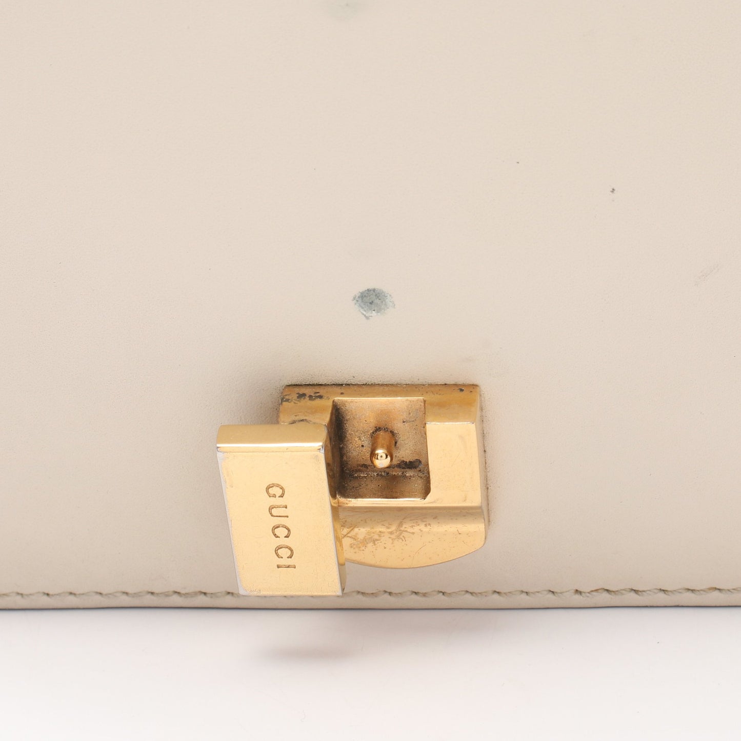 シルヴィ ウェブライン チェーンショルダーバッグ レザー アイボリー ネイビー レッド グッチ バッグ GUCCI