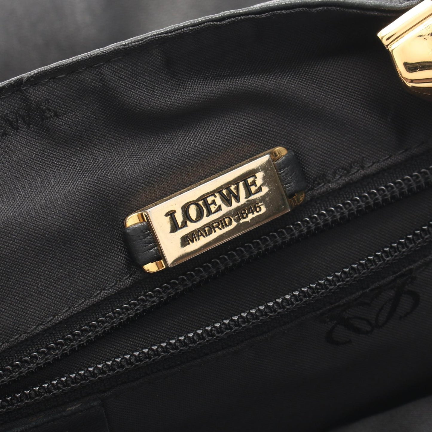 アナグラム ショルダーバッグ レザー ブラック ロエベ バッグ LOEWE