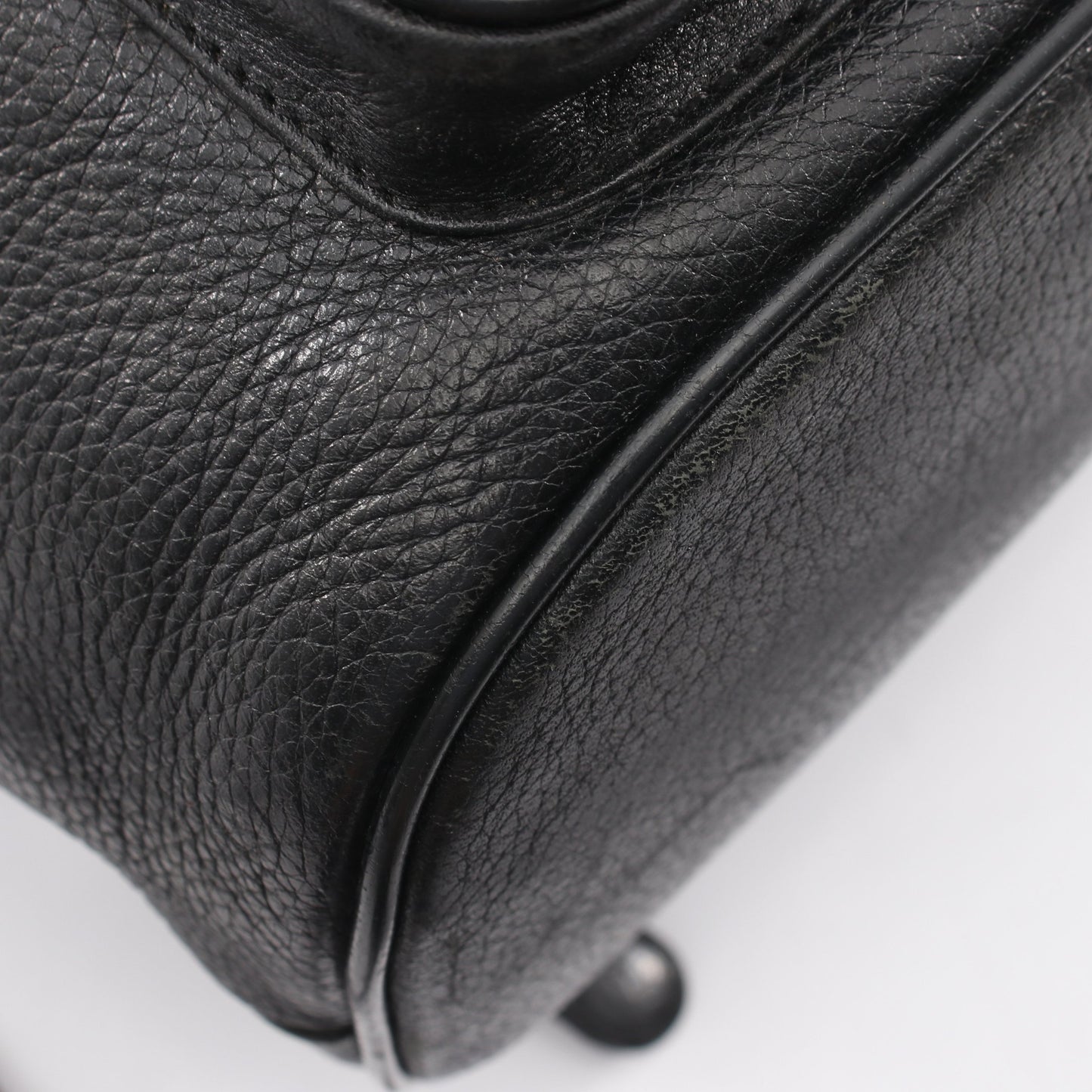 スタッズ バックパック リュックサック レザー ブラック エムシーエム バッグ MCM