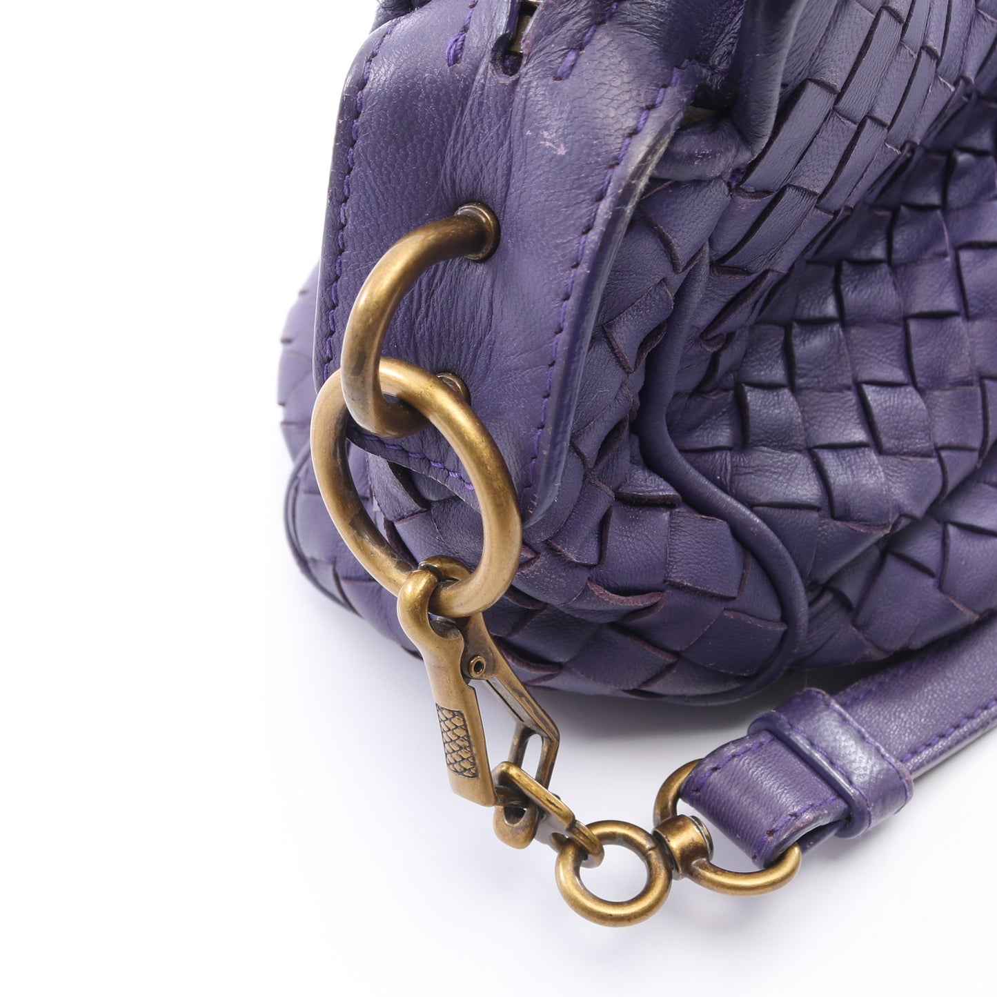 イントレチャート ショルダーバッグ レザー パープル ボッテガヴェネタ バッグ BOTTEGA VENETA