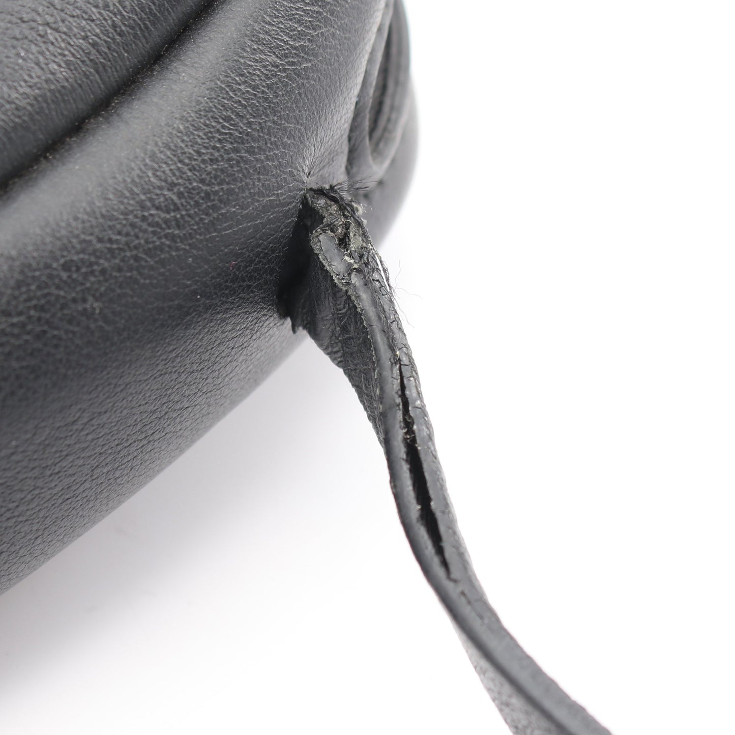 EVERYDAY CAMERA BAG XS エブリデイ カメラバッグ ショルダーバッグ レザー ブラック バレンシアガ バッグ BALENCIAGA