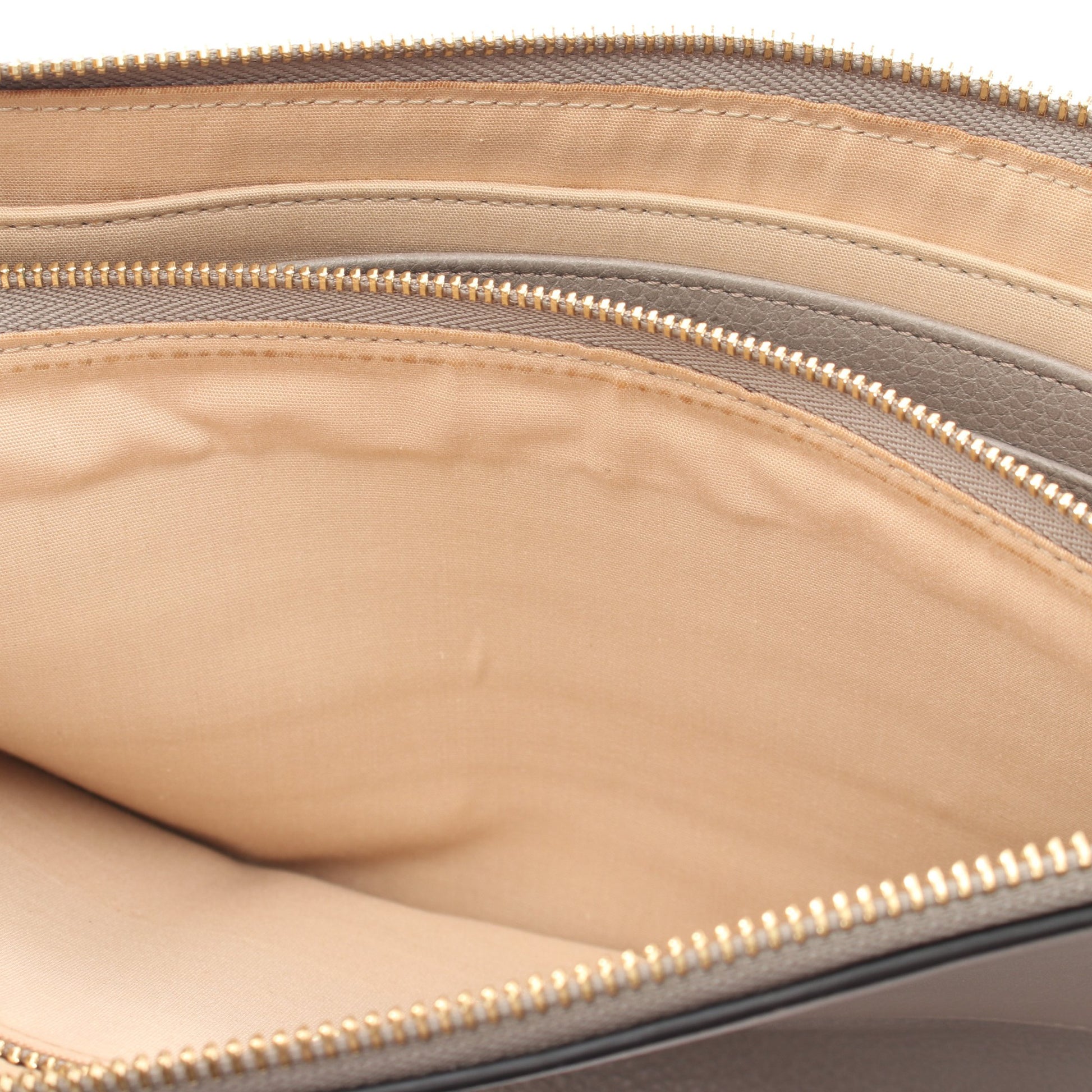 クラッチバッグ レザー グレーベージュ クロエ バッグ Chloe