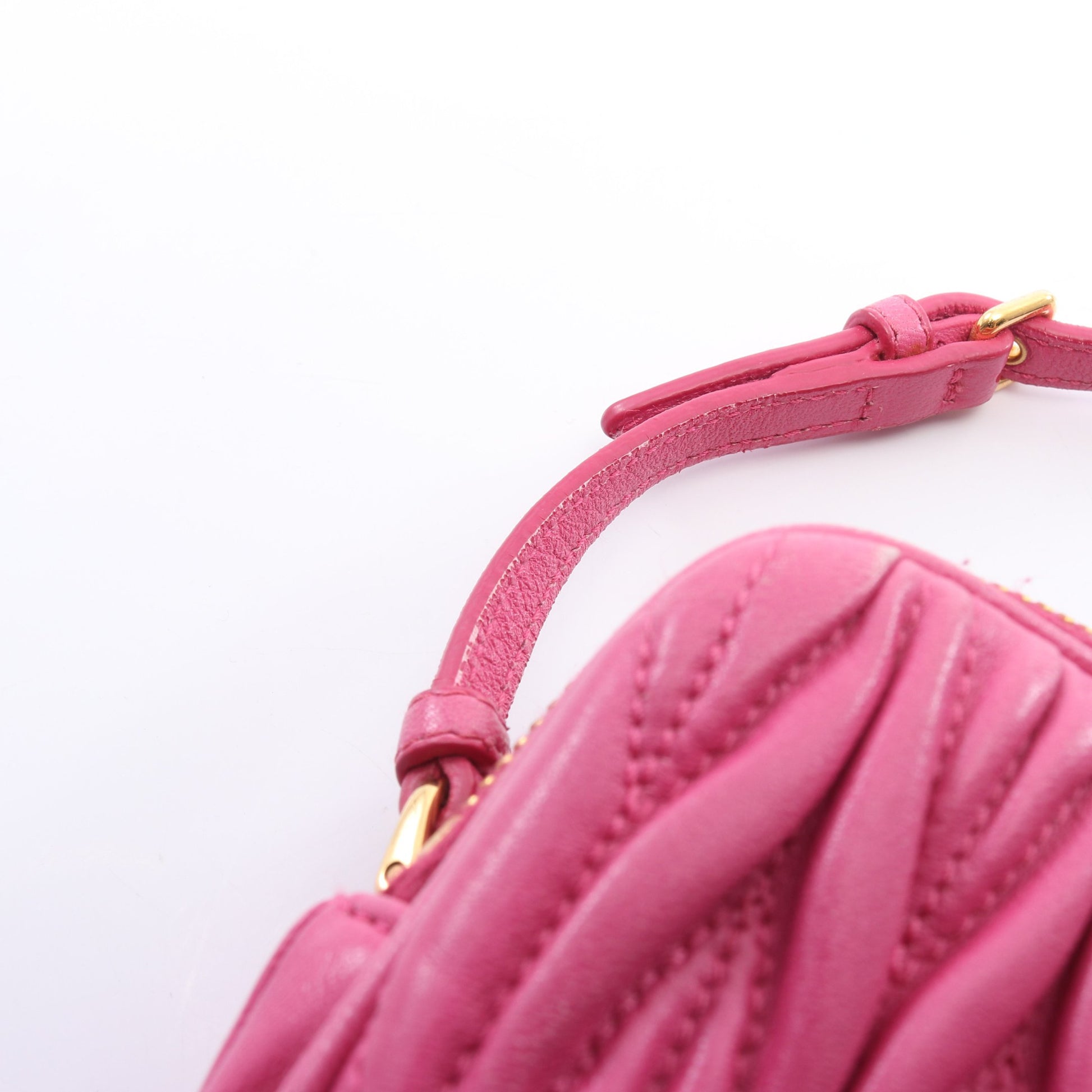 MATELASSE マテラッセ ミニバッグ ハンドバッグ レザー ピンク ミュウミュウ バッグ miu miu