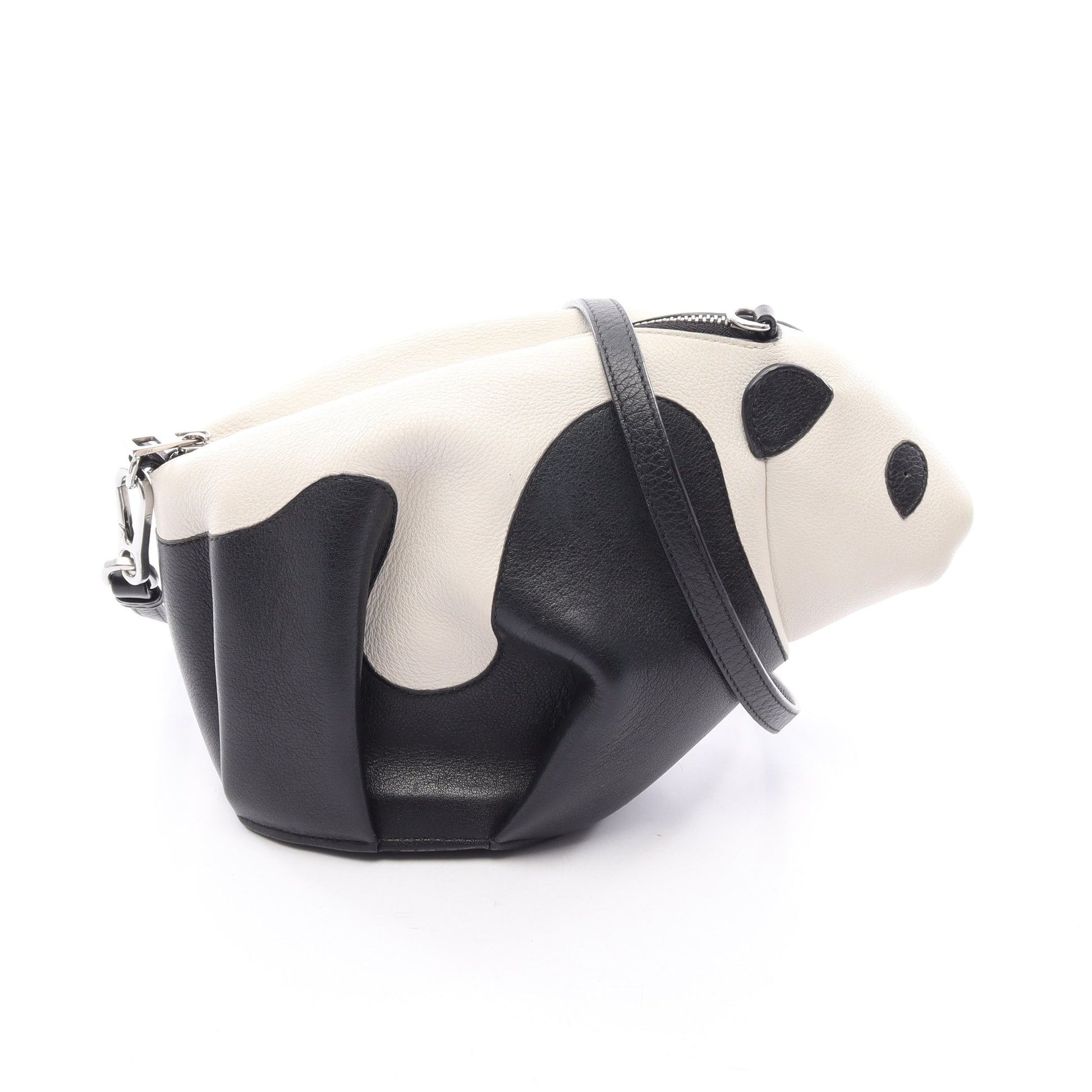 パンダバッグ ミニ ショルダーバッグ レザー ブラック オフホワイト ロエベ バッグ LOEWE