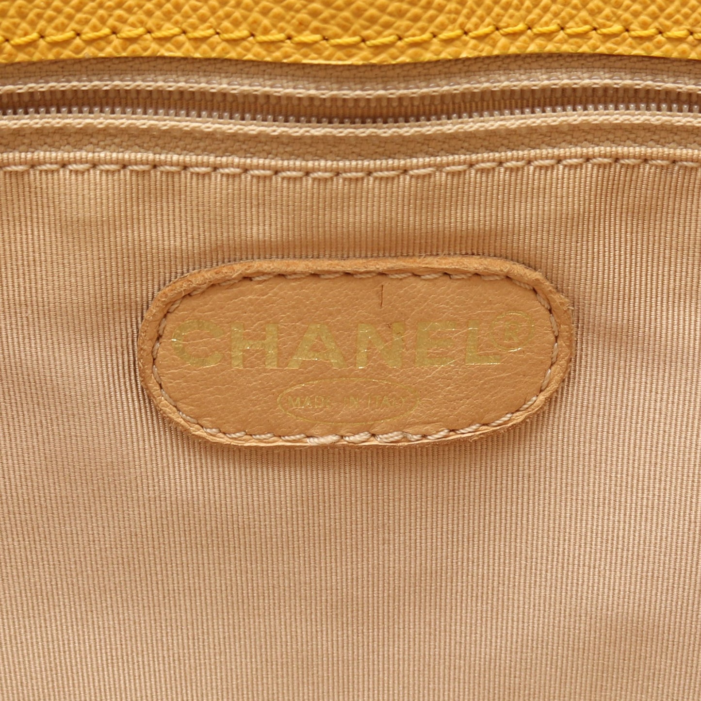 チャーム付き ショルダーバッグ トートバッグ レザー イエロー シャネル バッグ CHANEL
