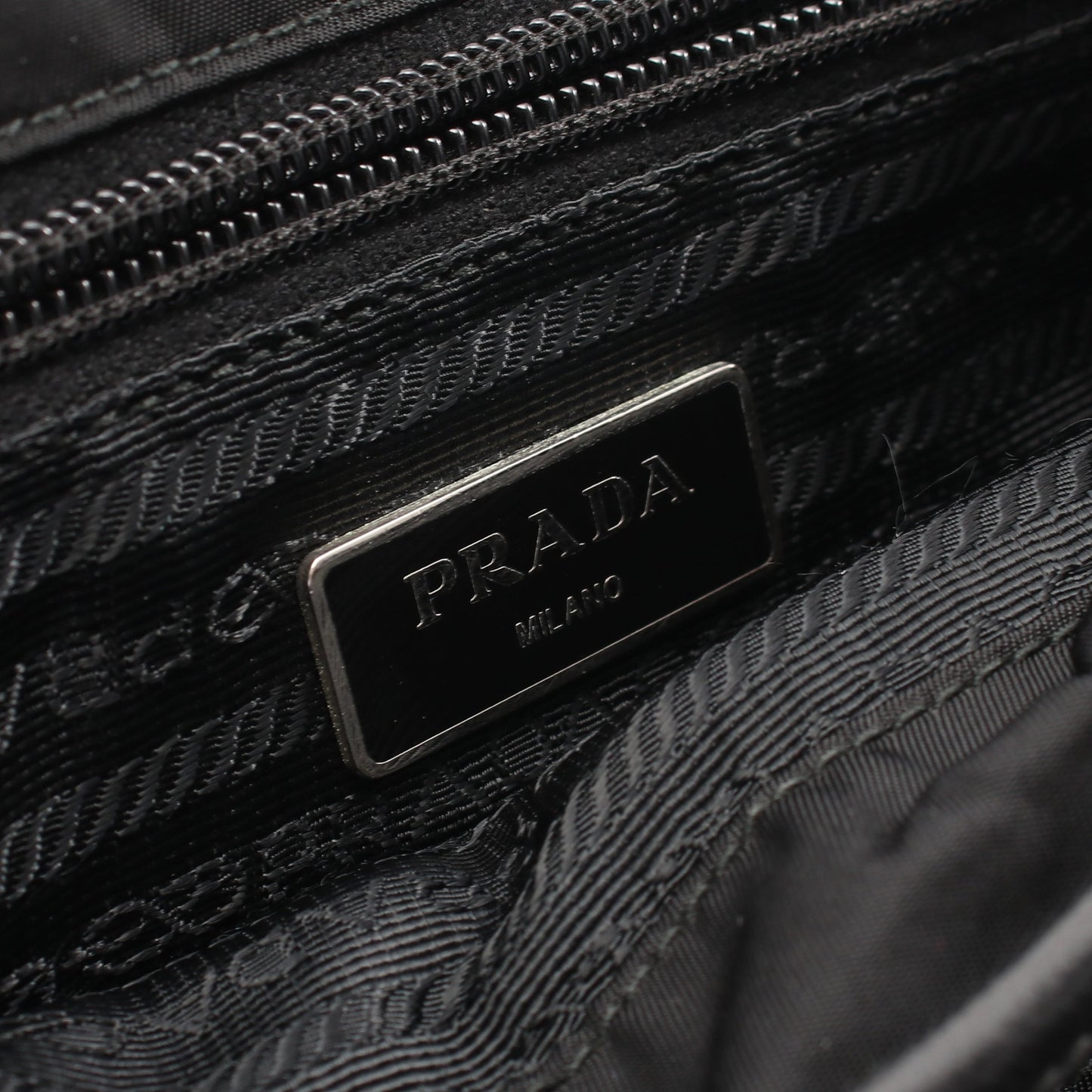 メッセンジャーバッグ ショルダーバッグ ナイロン サフィアーノレザー ブラック プラダ バッグ PRADA