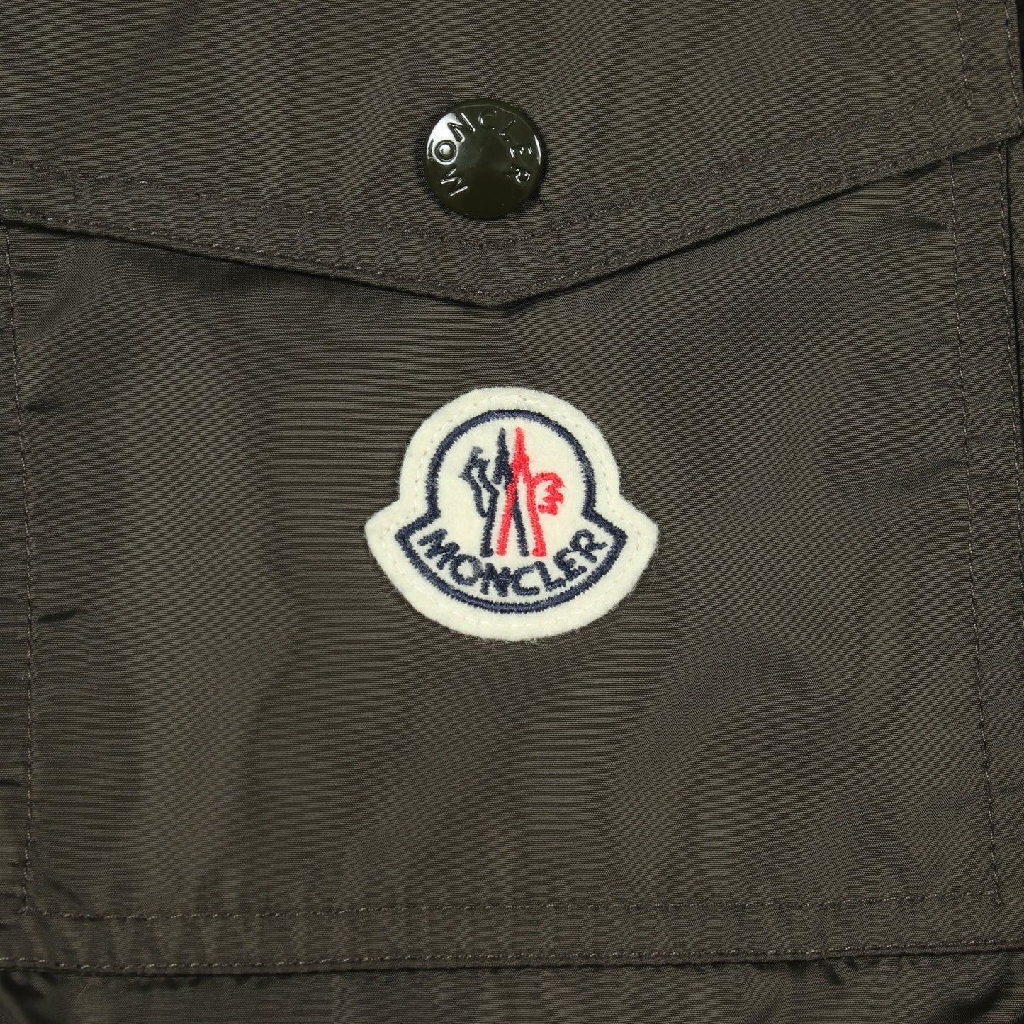 KERALLE ジップアップ フード付き ブルゾン ナイロン ダークグリーン モンクレール アウター MONCLER