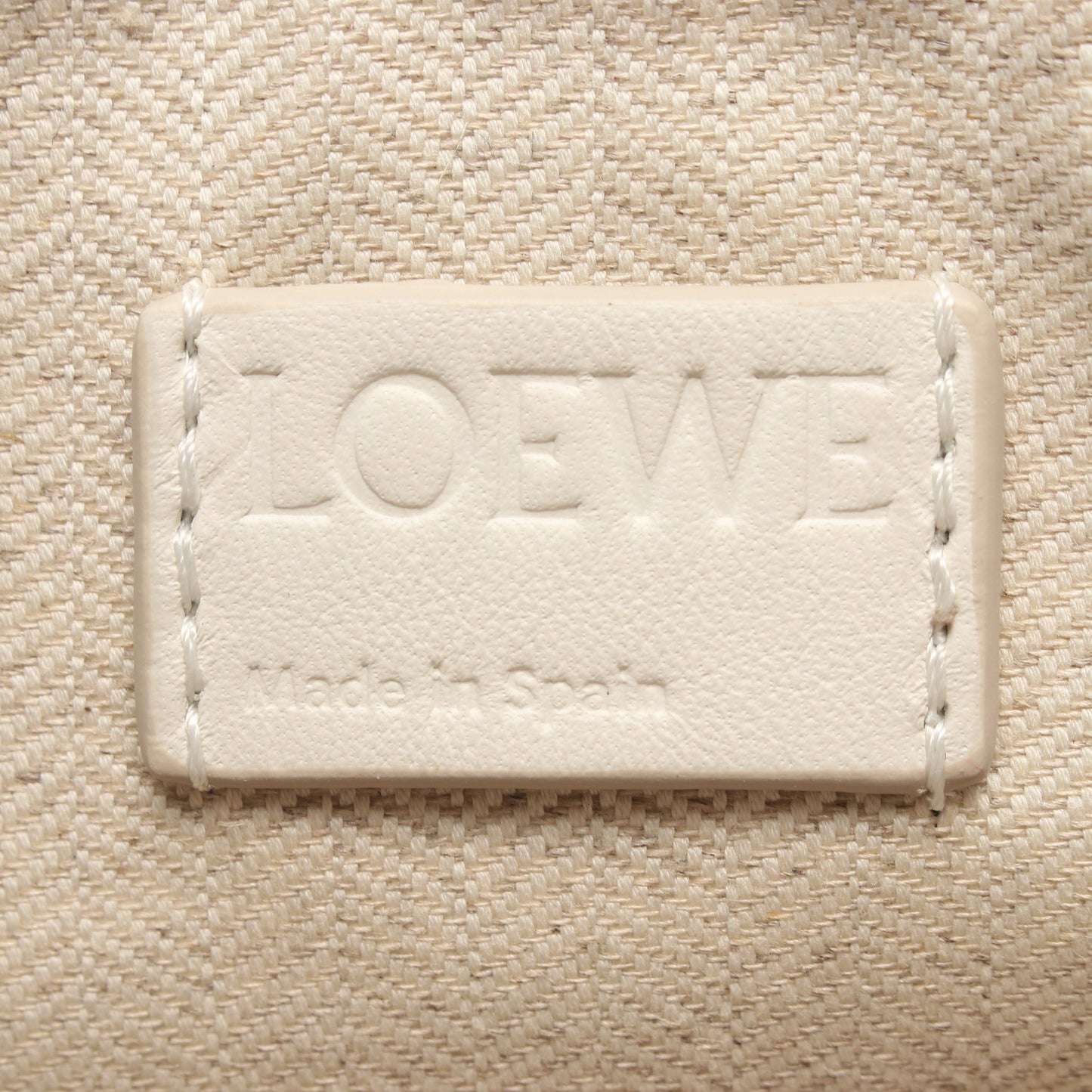 ハンモック ホーボーバッグ ミニ 2WAY ワンショルダーバッグ レザー オフホワイト ロエベ バッグ LOEWE