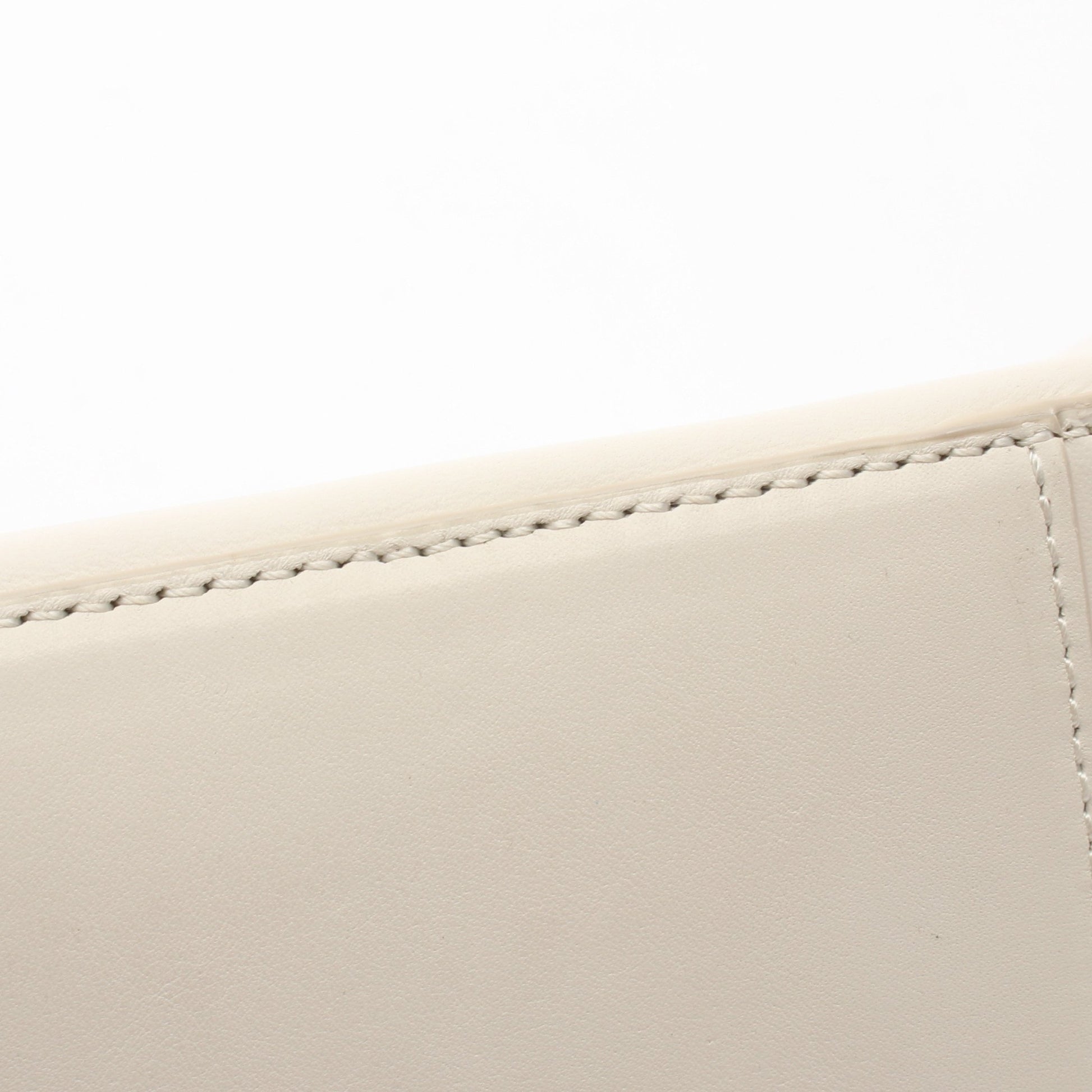 ハンモック ホーボーバッグ ミニ 2WAY ワンショルダーバッグ レザー オフホワイト ロエベ バッグ LOEWE