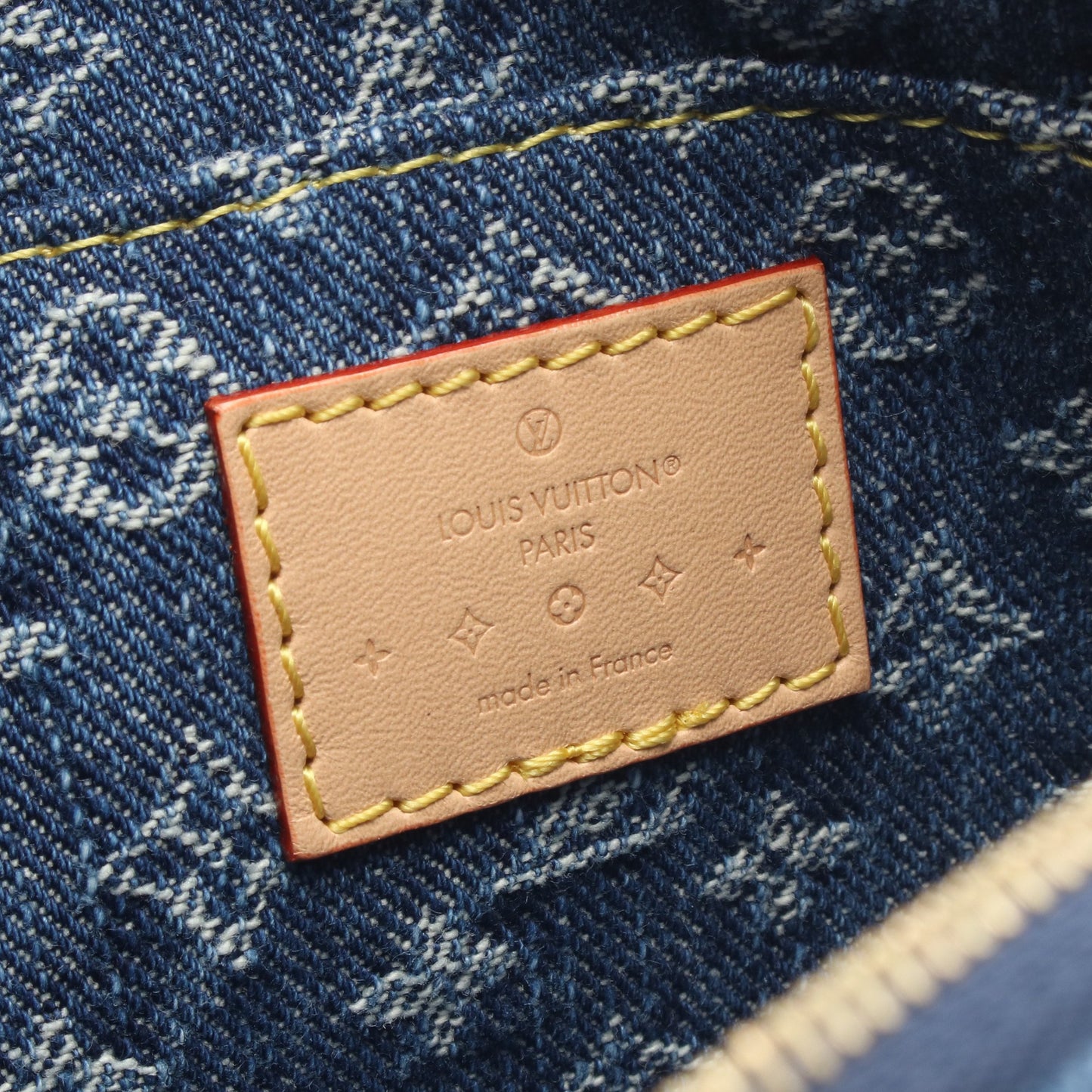 ポシェット コスメティックPM モノグラムデニム ポーチ デニム レザー ブルー ルイヴィトン 財布・小物 LOUIS VUITTON