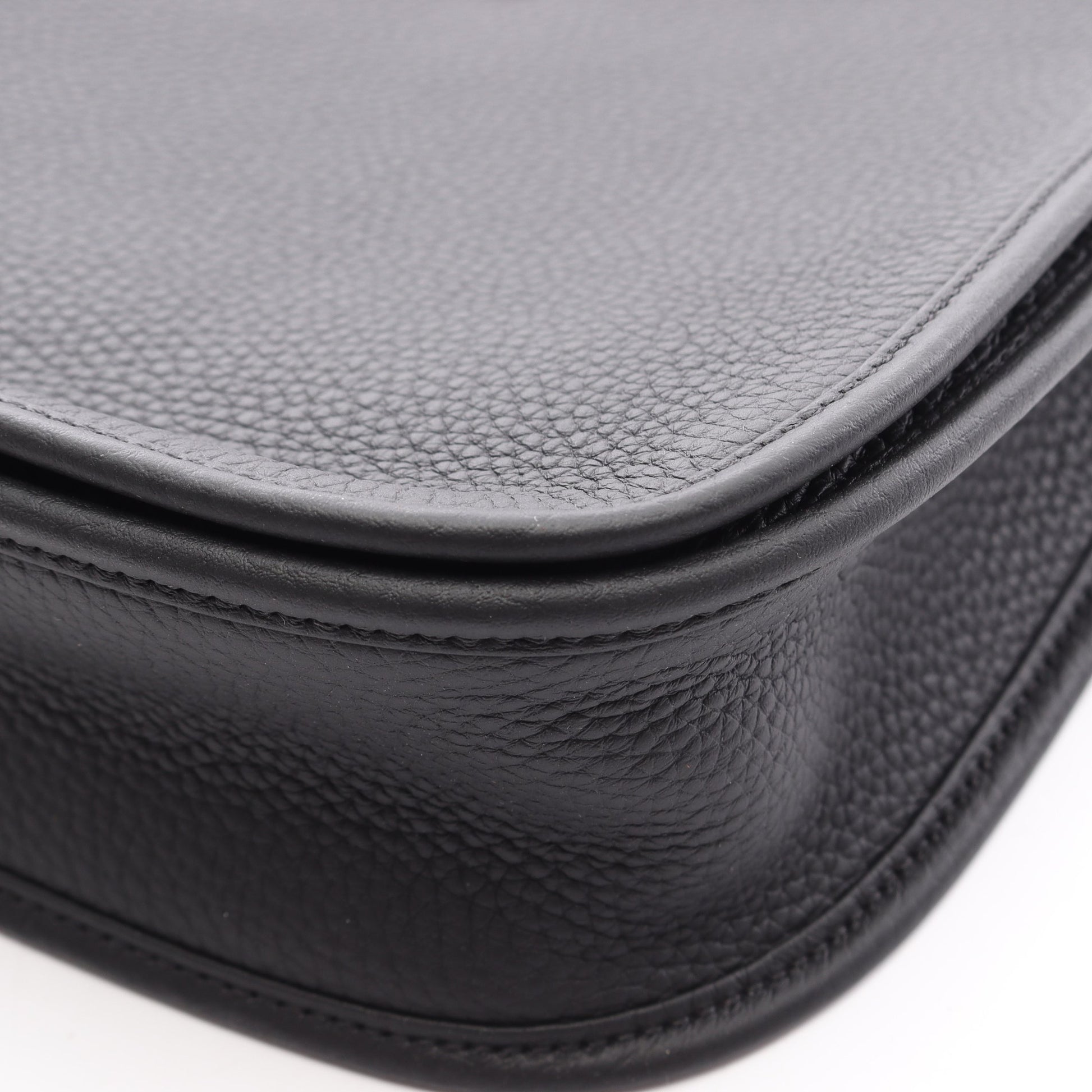 エヴリン 3 トロワ PM ショルダーバッグ トリヨンクレマンス ブラック ゴールド金具 K刻印 エルメス バッグ HERMES