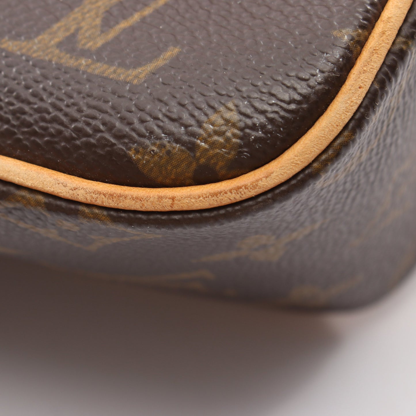 ヴィバシテMM モノグラム ショルダーバッグ PVC レザー ブラウン ルイヴィトン バッグ LOUIS VUITTON