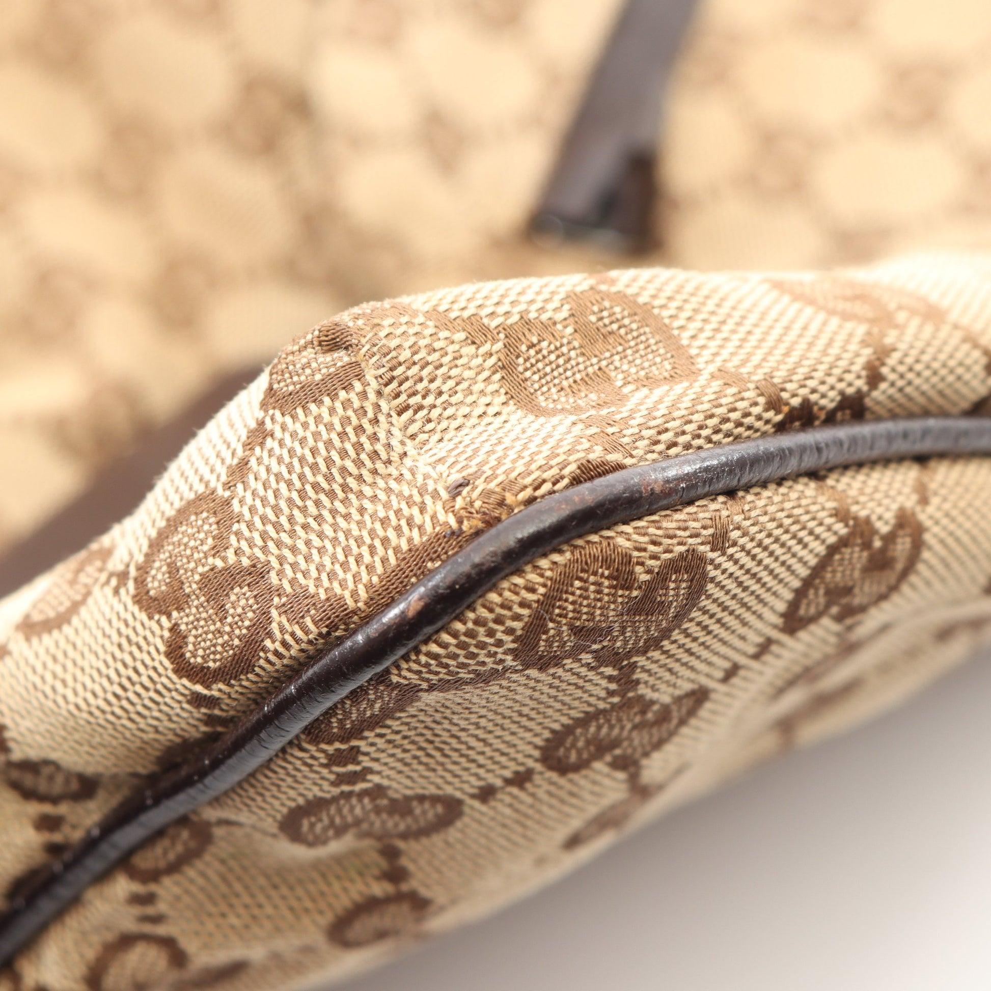 GGキャンバス シェリーライン ショルダーバッグ キャンバス レザー ベージュ ダークブラウン マルチカラー グッチ バッグ GUCCI