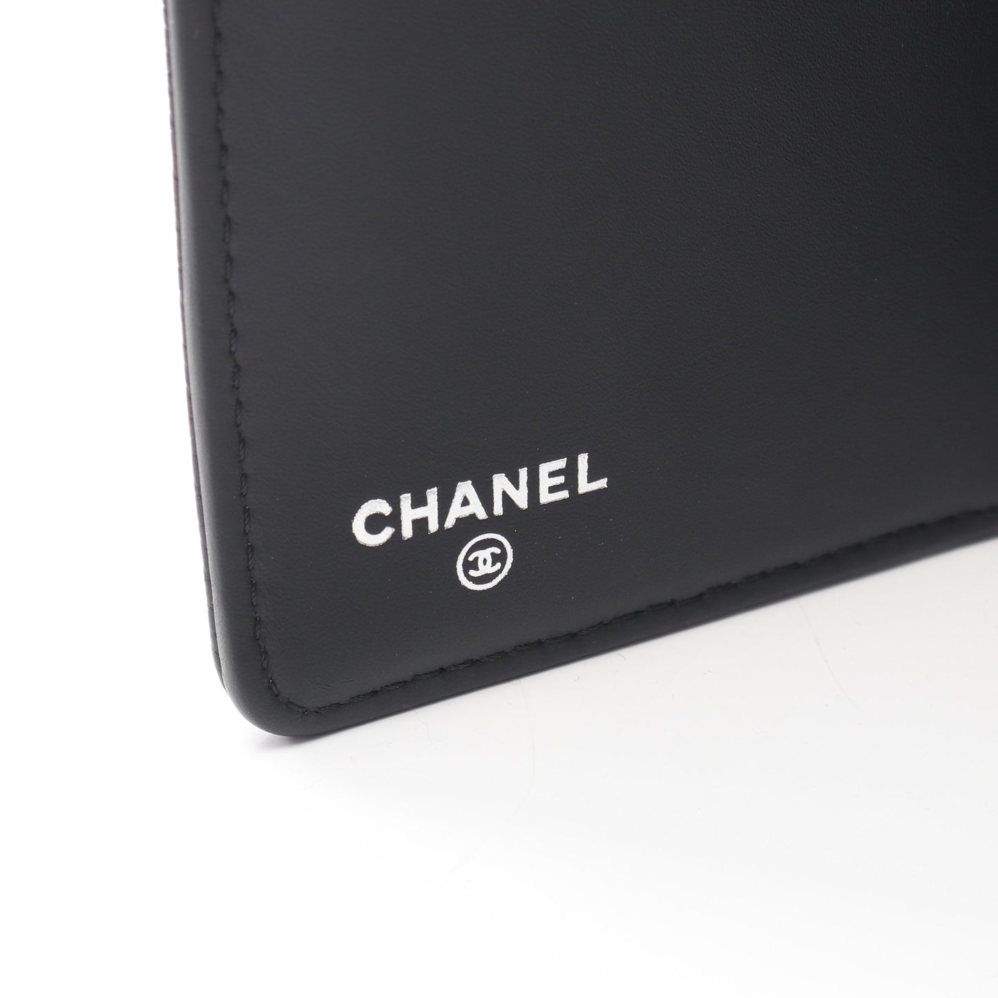 ココマーク 二つ折り長財布 キャビアスキン ブラック シルバー金具 シャネル 財布・小物 CHANEL