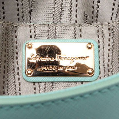 ガンチーニ チェーンハンドバッグ レザー ターコイズブルー サルヴァトーレフェラガモ バッグ Salvatore Ferragamo