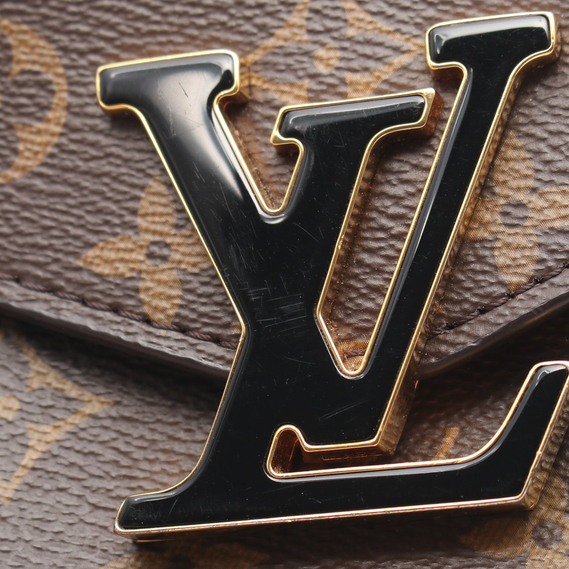 パッシー モノグラム チェーンショルダーバッグ PVC レザー ブラウン ブラック ルイヴィトン バッグ LOUIS VUITTON