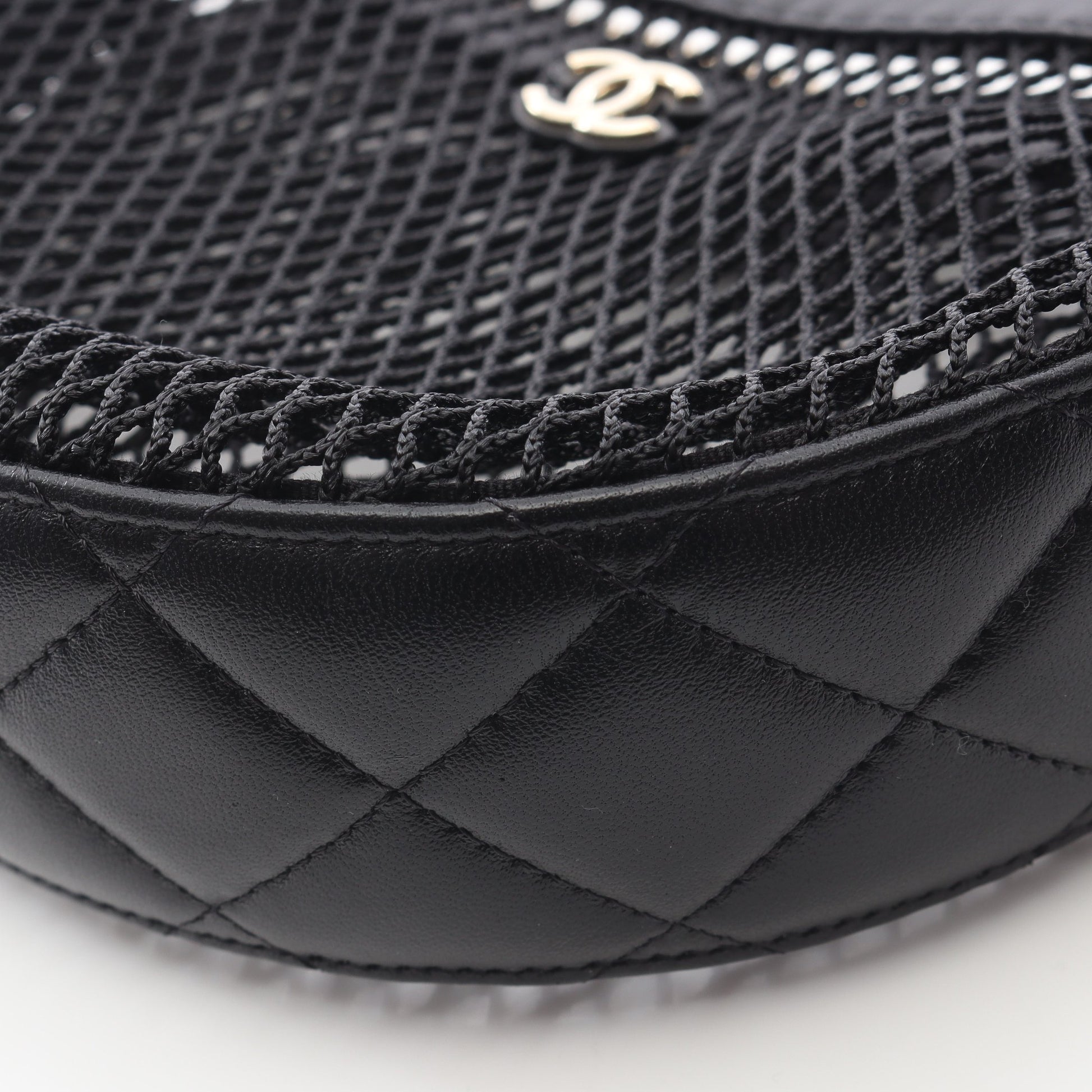 ココマーク ポーチ付き 2WAY ハンドバッグ メッシュ ラムスキン ブラック ゴールド金具 シャネル バッグ CHANEL