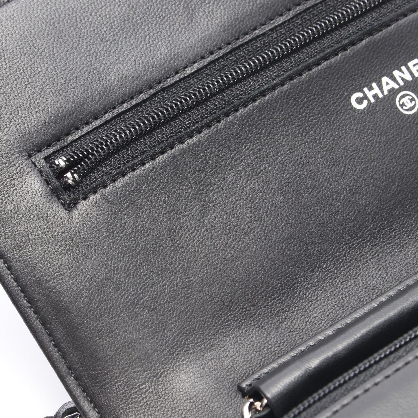 マトラッセ チェーンウォレット ラムスキン ブラック シルバー金具 シャネル バッグ CHANEL