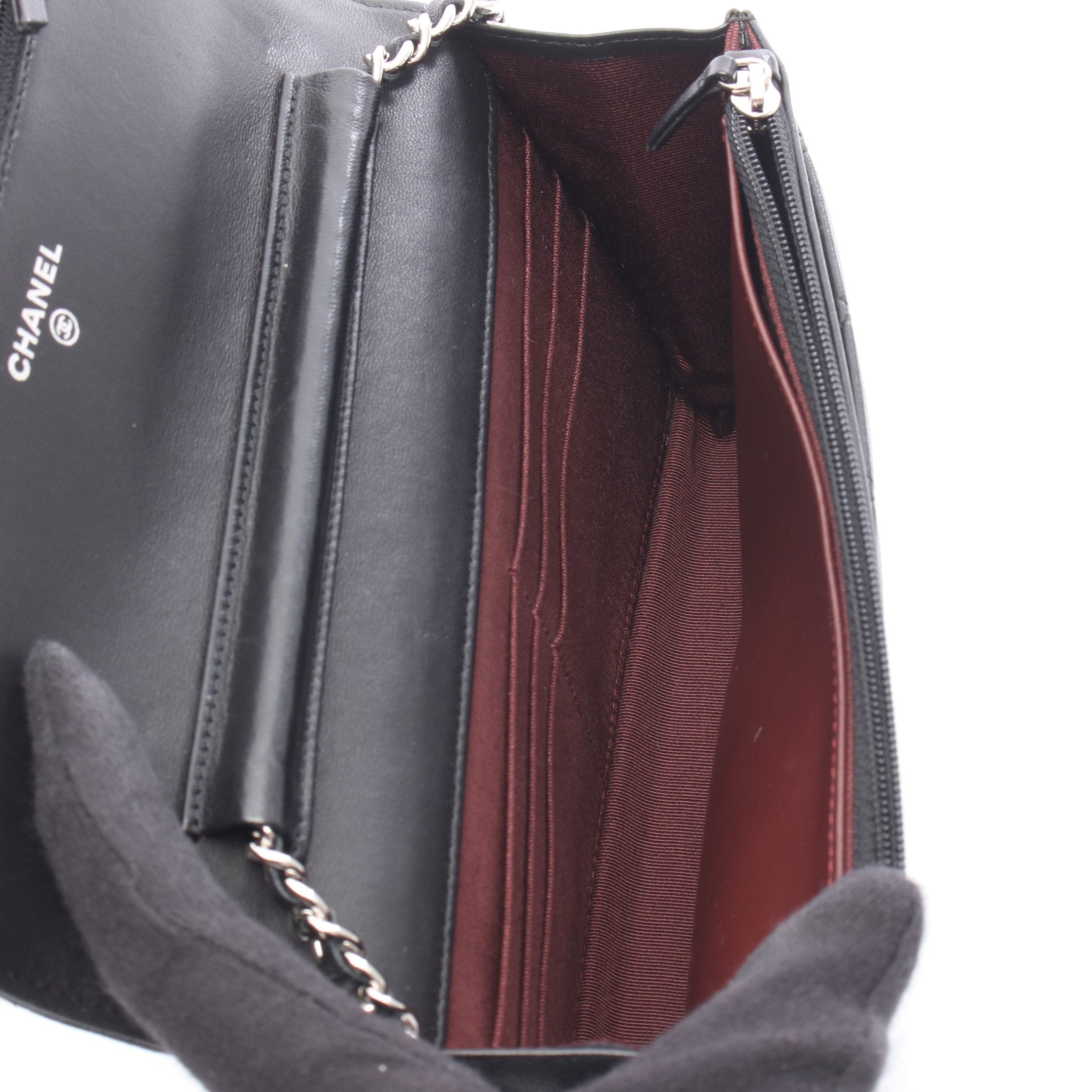 マトラッセ チェーンウォレット ラムスキン ブラック シルバー金具