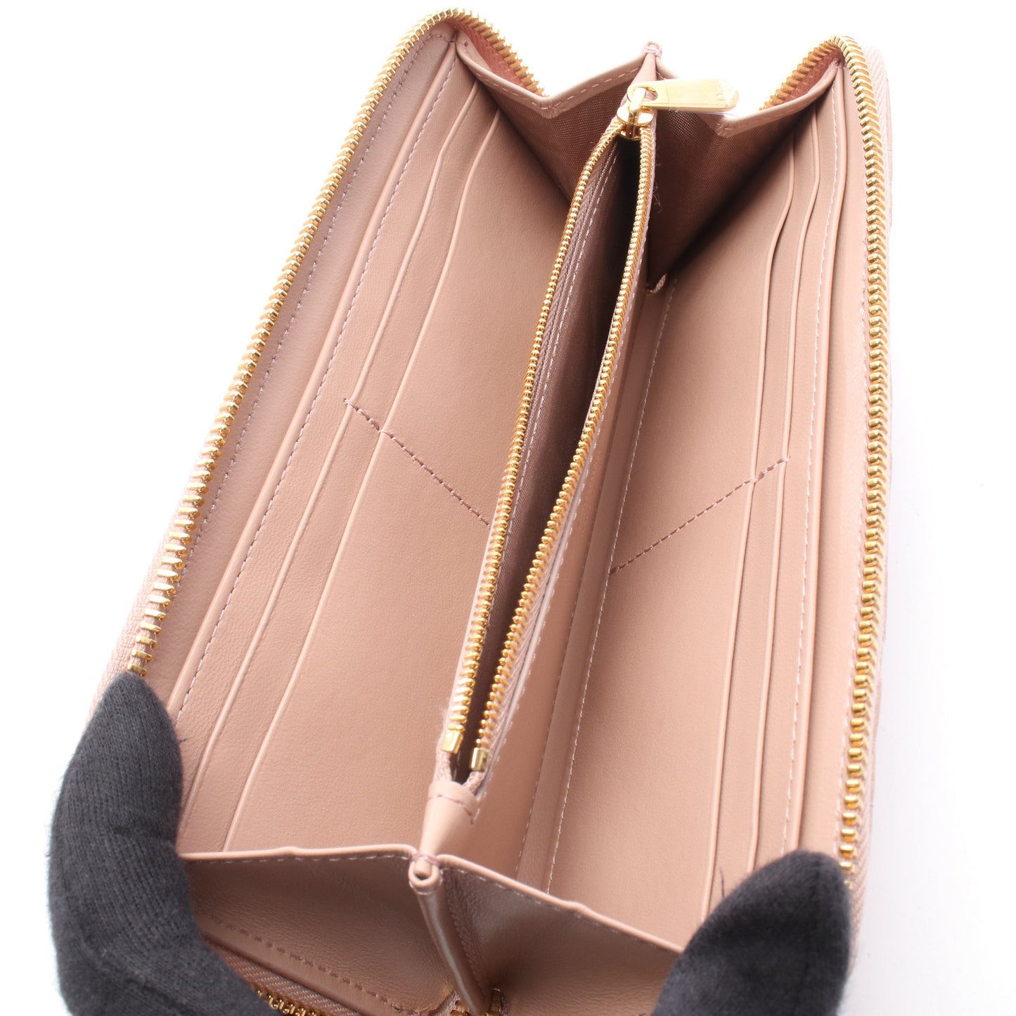 MISS CARO VOYAGEUR ハートカナージュ ラウンドファスナー長財布 ラムスキン ピンク クリスチャンディオール 財布・小物 Christian Dior