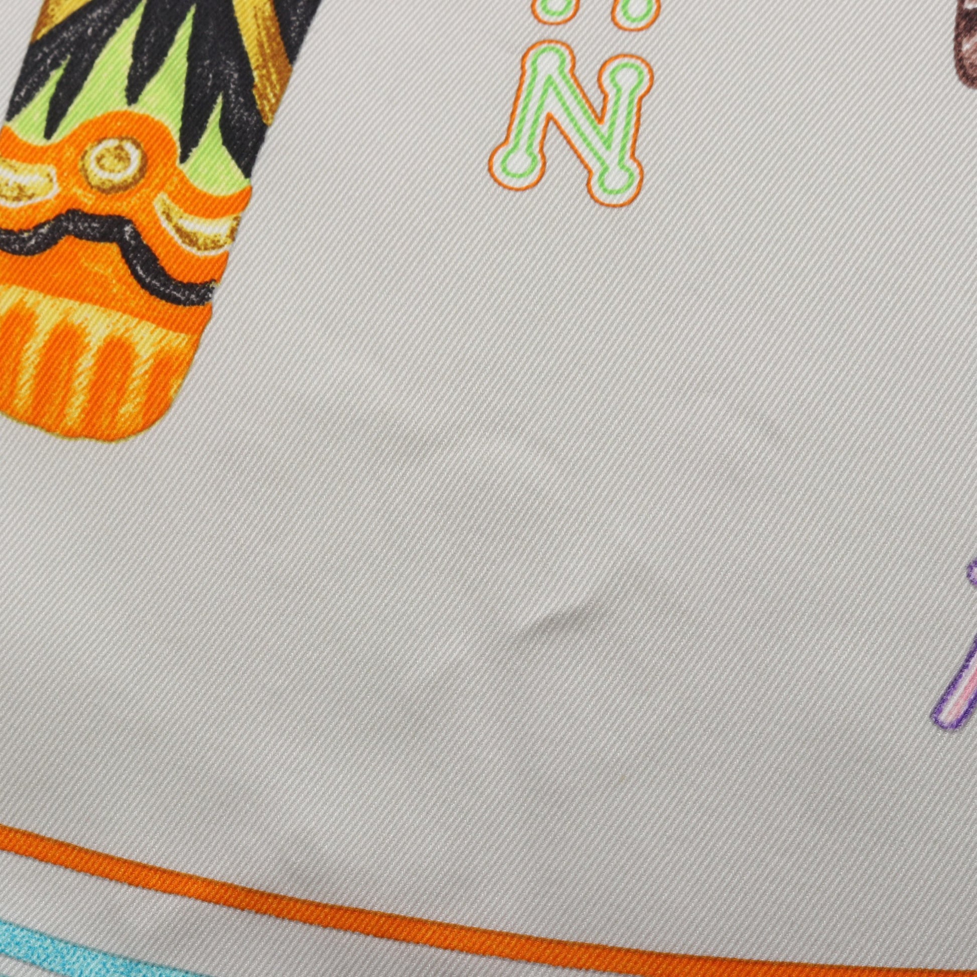 カレ70 Funny Ice Cream スカーフ シルク ライトグレー マルチカラー エルメス 財布・小物 HERMES