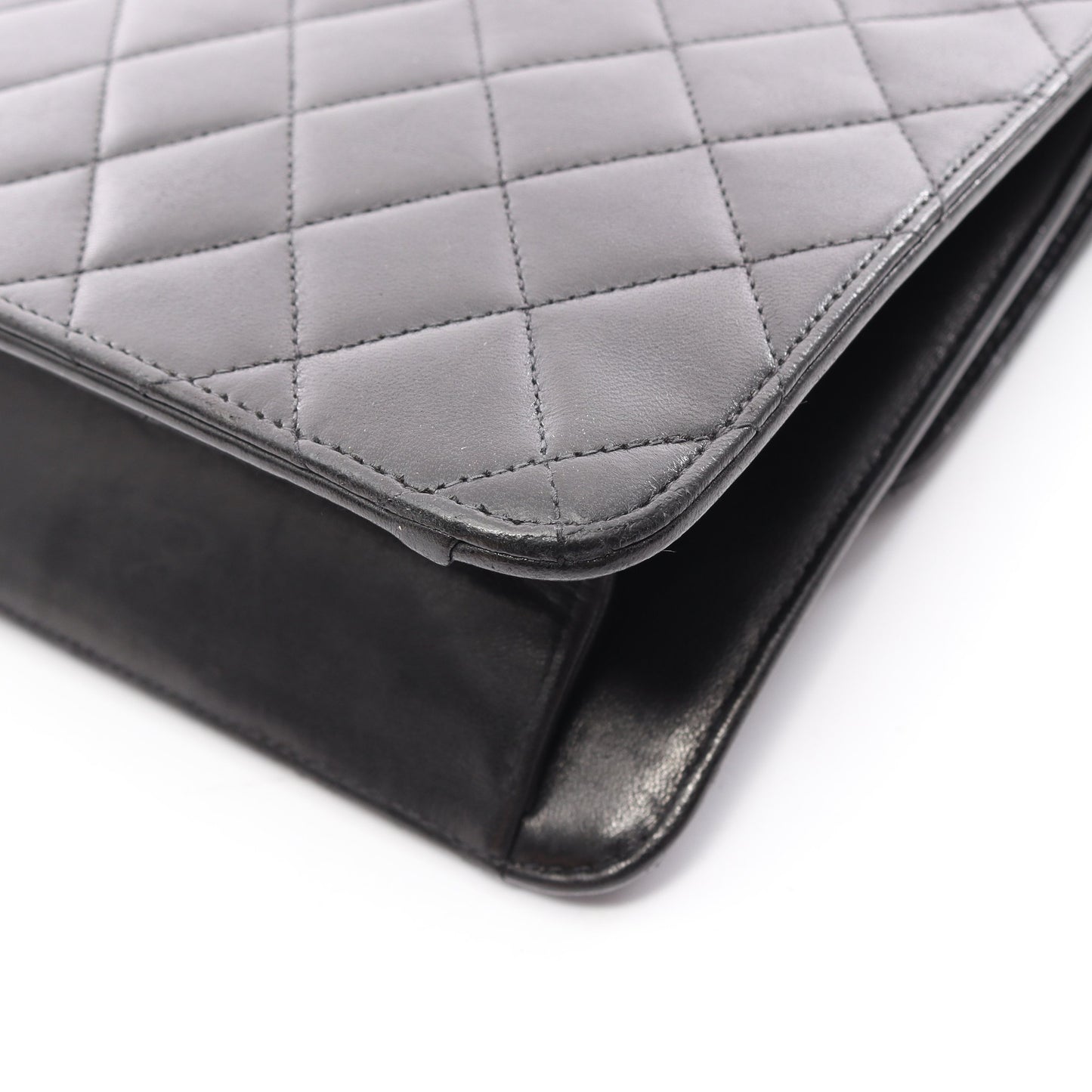 マトラッセ シングルフラップ チェーンショルダーバッグ ラムスキン ブラック ゴールド金具 シャネル バッグ CHANEL