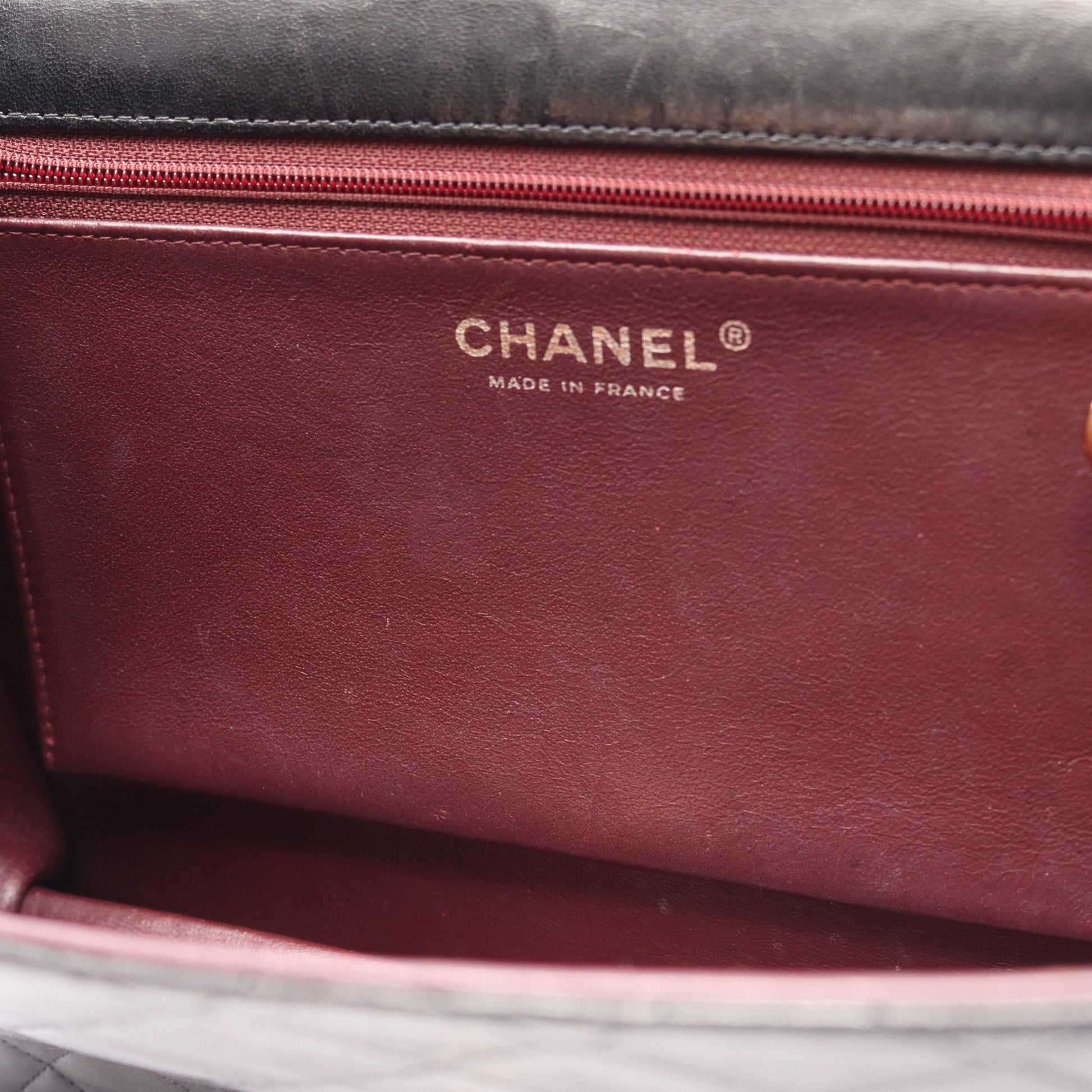 マトラッセ シングルフラップ チェーンショルダーバッグ ラムスキン ブラック ゴールド金具 シャネル バッグ CHANEL