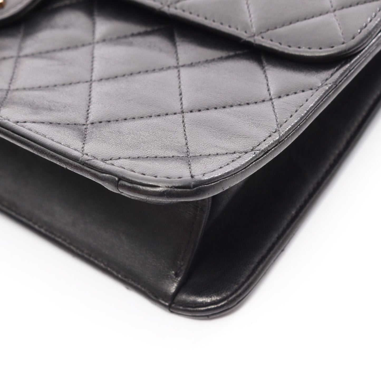 マトラッセ シングルフラップ チェーンショルダーバッグ ラムスキン ブラック ゴールド金具 シャネル バッグ CHANEL