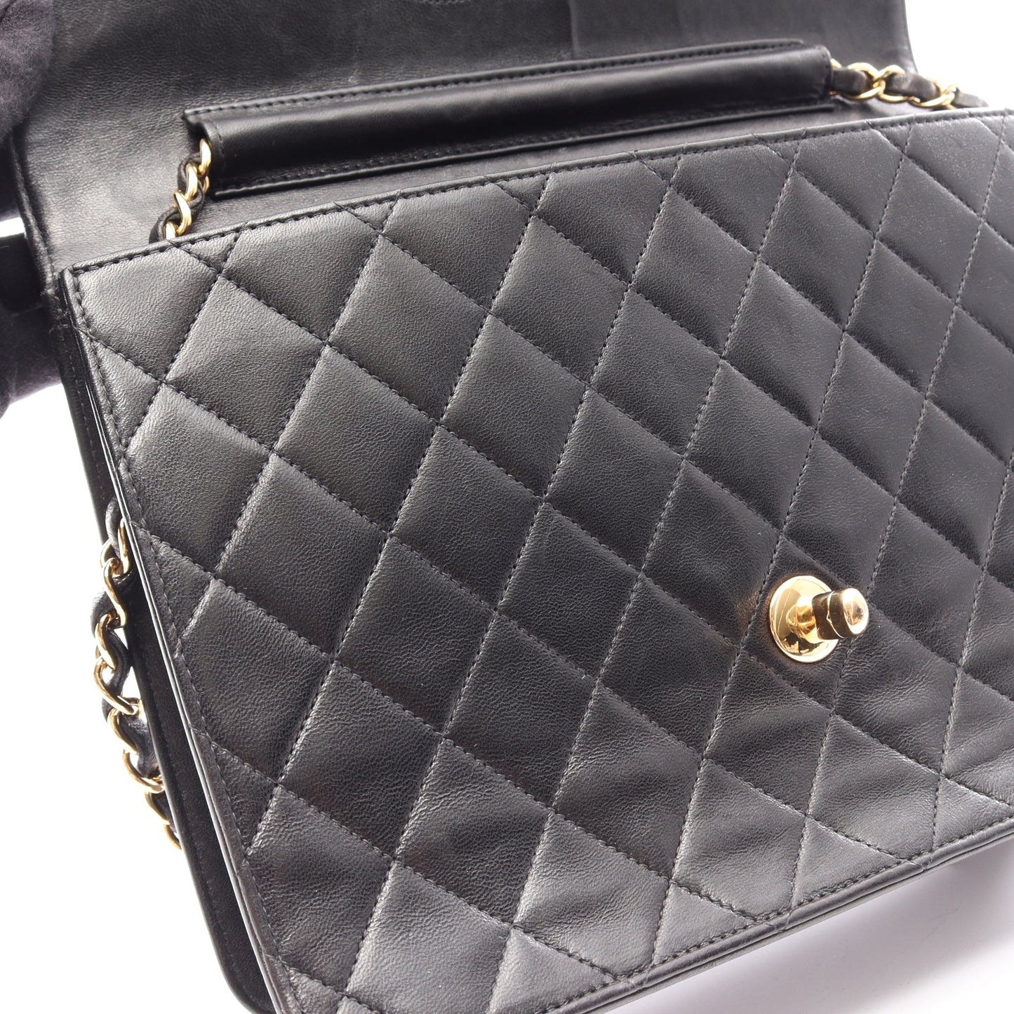 マトラッセ シングルフラップ チェーンショルダーバッグ ラムスキン ブラック ゴールド金具 シャネル バッグ CHANEL
