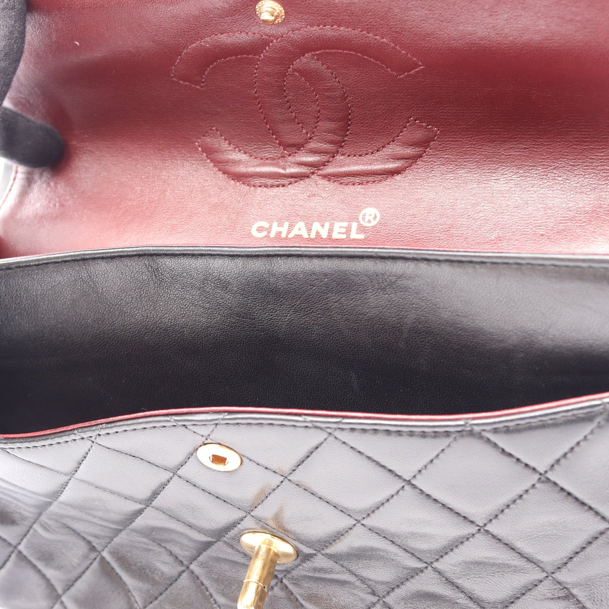 マトラッセ Wフラップ Wチェーンショルダーバッグ ラムスキン ブラック ゴールド金具 シャネル バッグ CHANEL